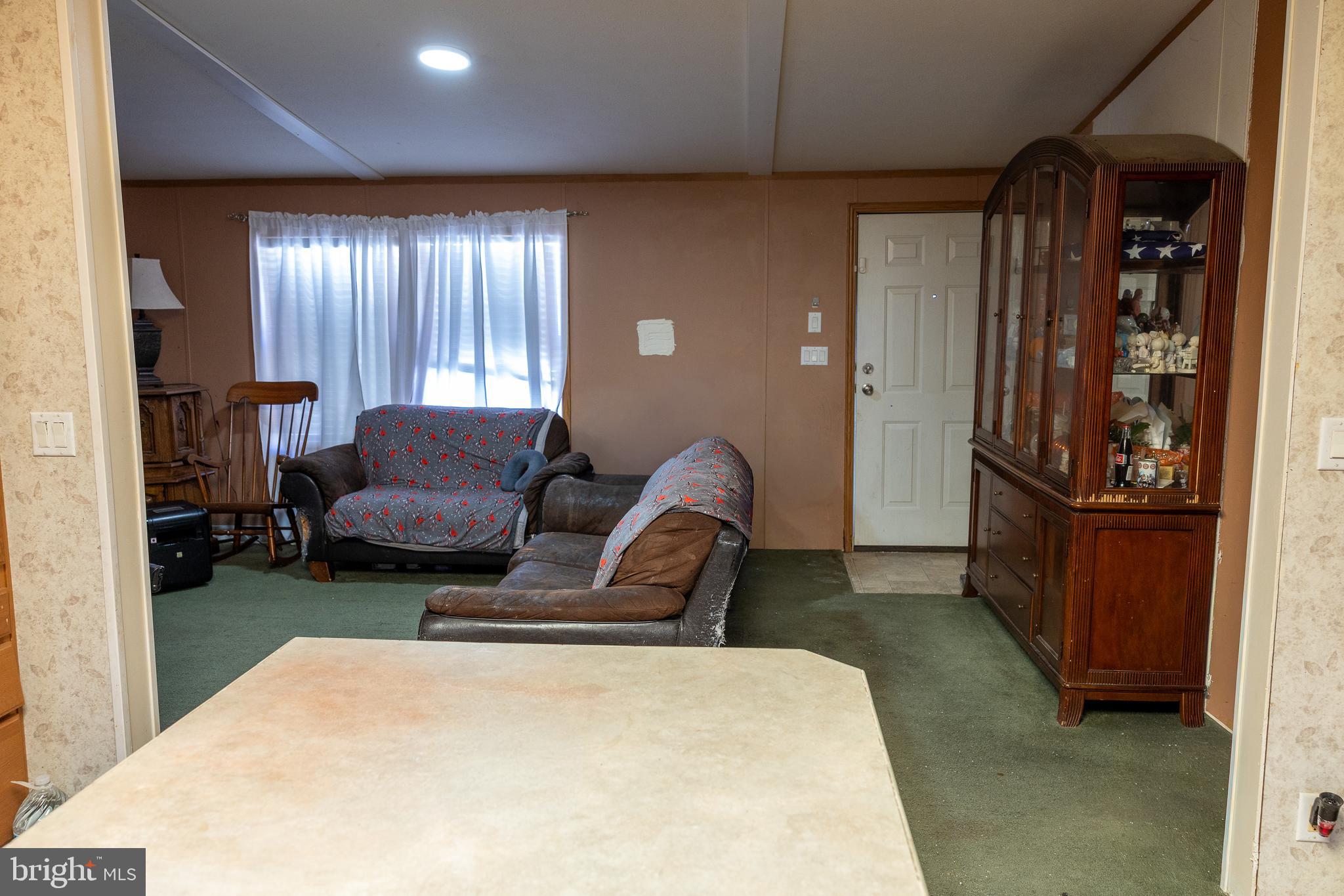 FAIRVIEW MANOR - Residential