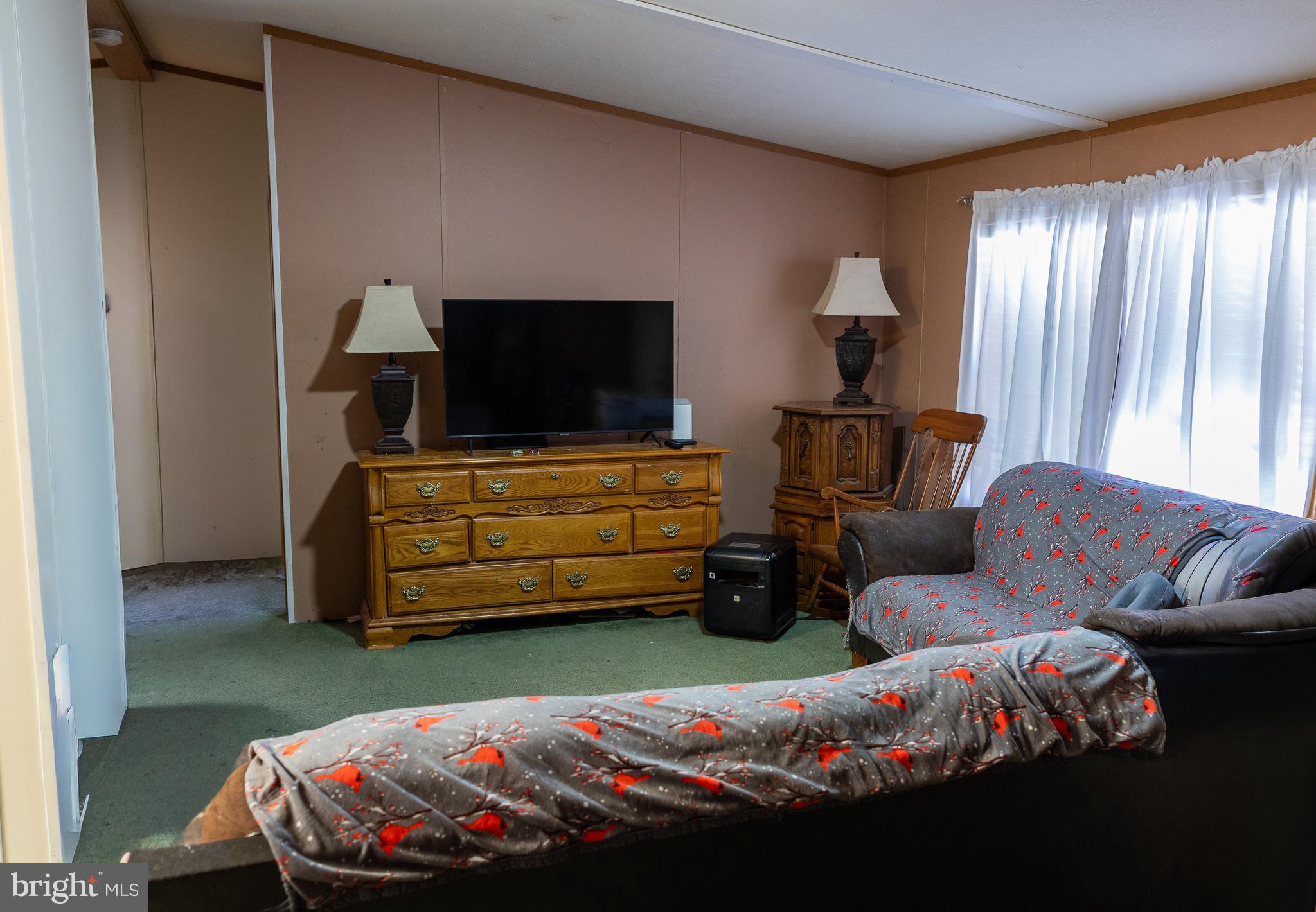 FAIRVIEW MANOR - Residential