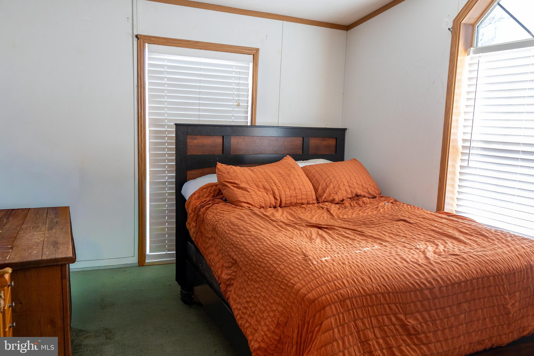 FAIRVIEW MANOR - Residential