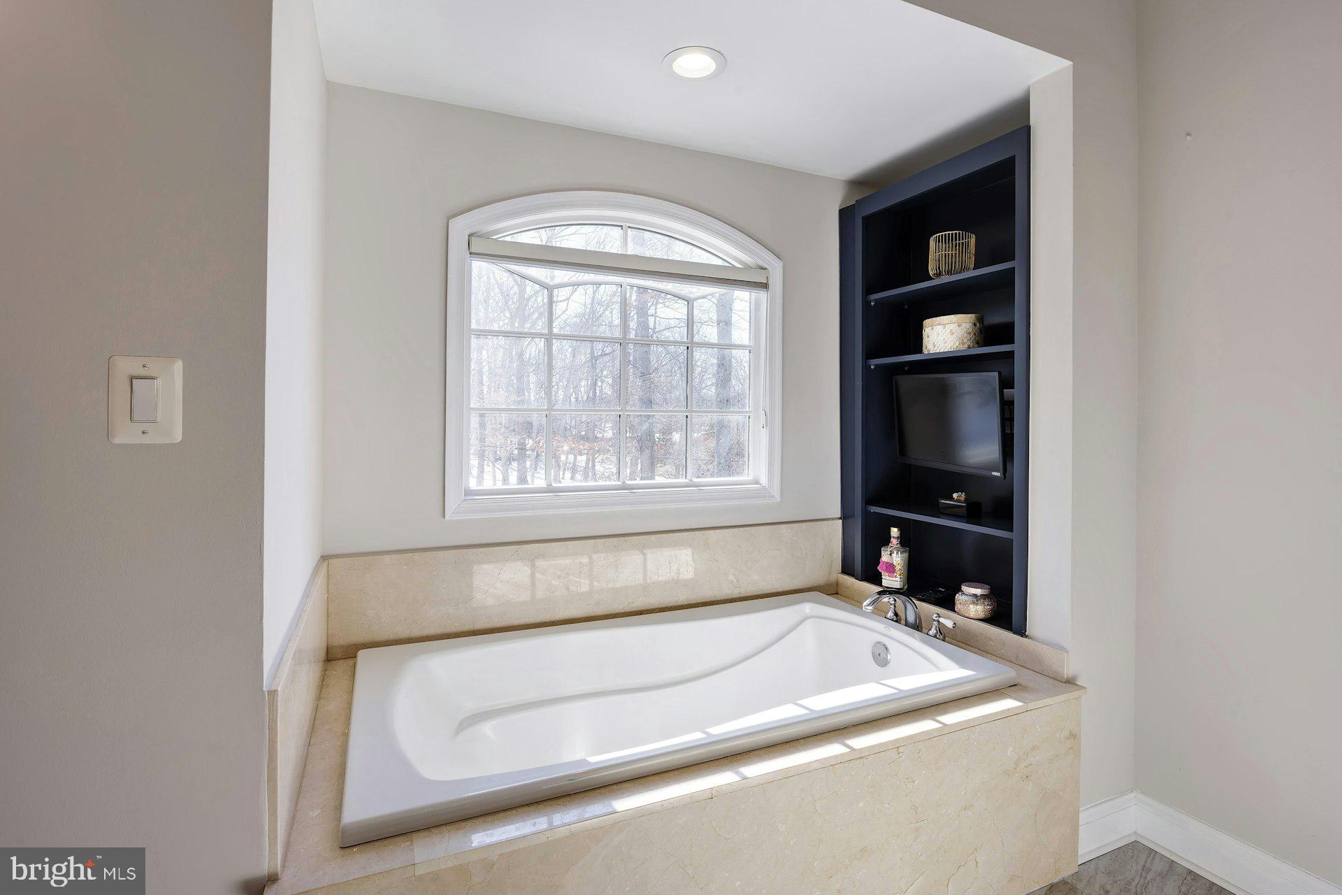 MCHENRY HEIGHTS - Residential