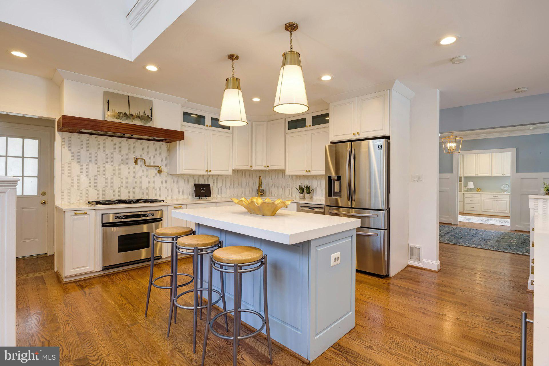 MCHENRY HEIGHTS - Residential