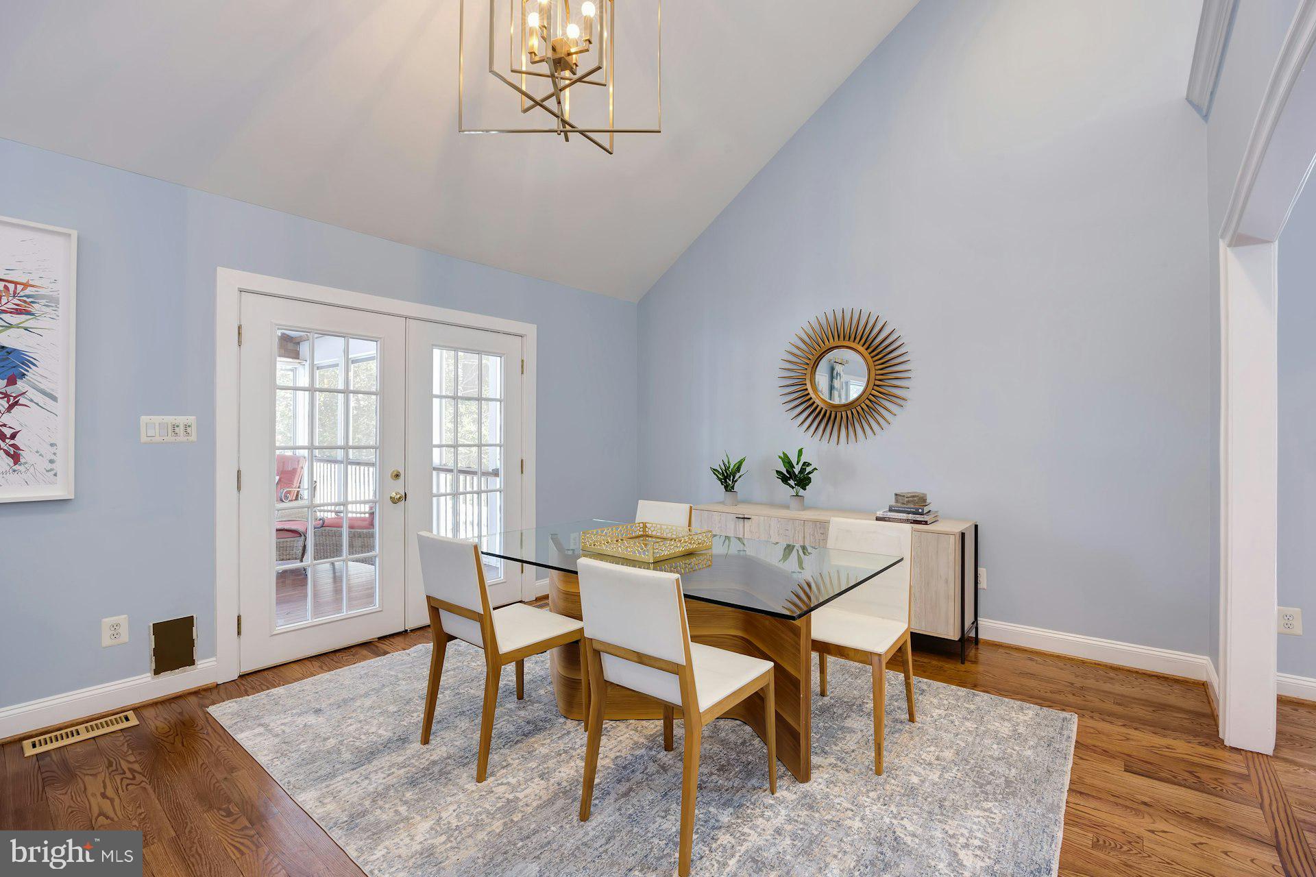 MCHENRY HEIGHTS - Residential