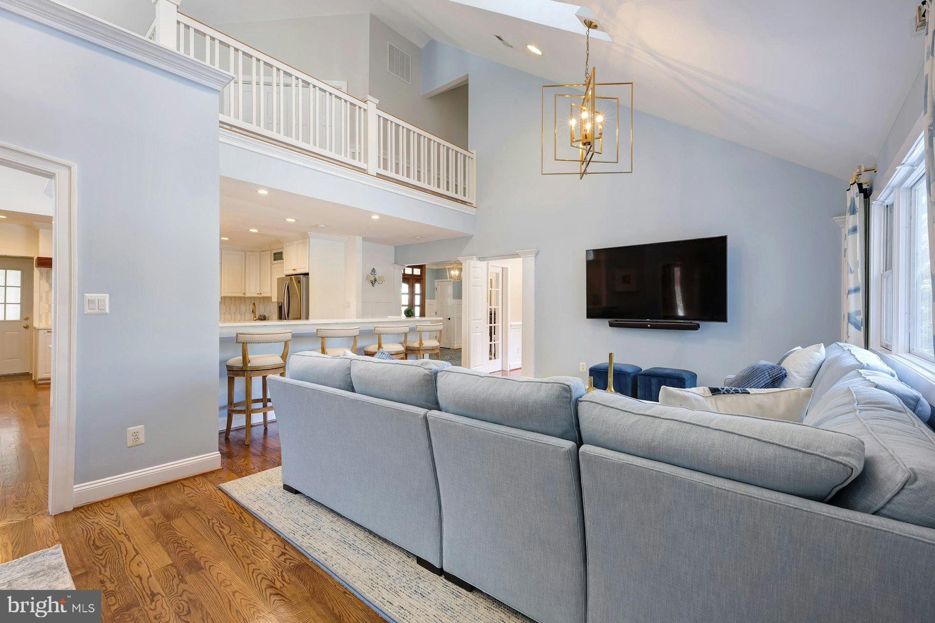 MCHENRY HEIGHTS - Residential