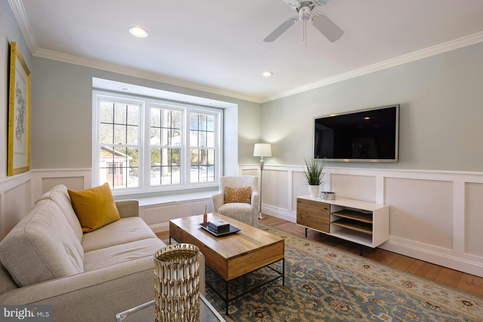 MCHENRY HEIGHTS - Residential