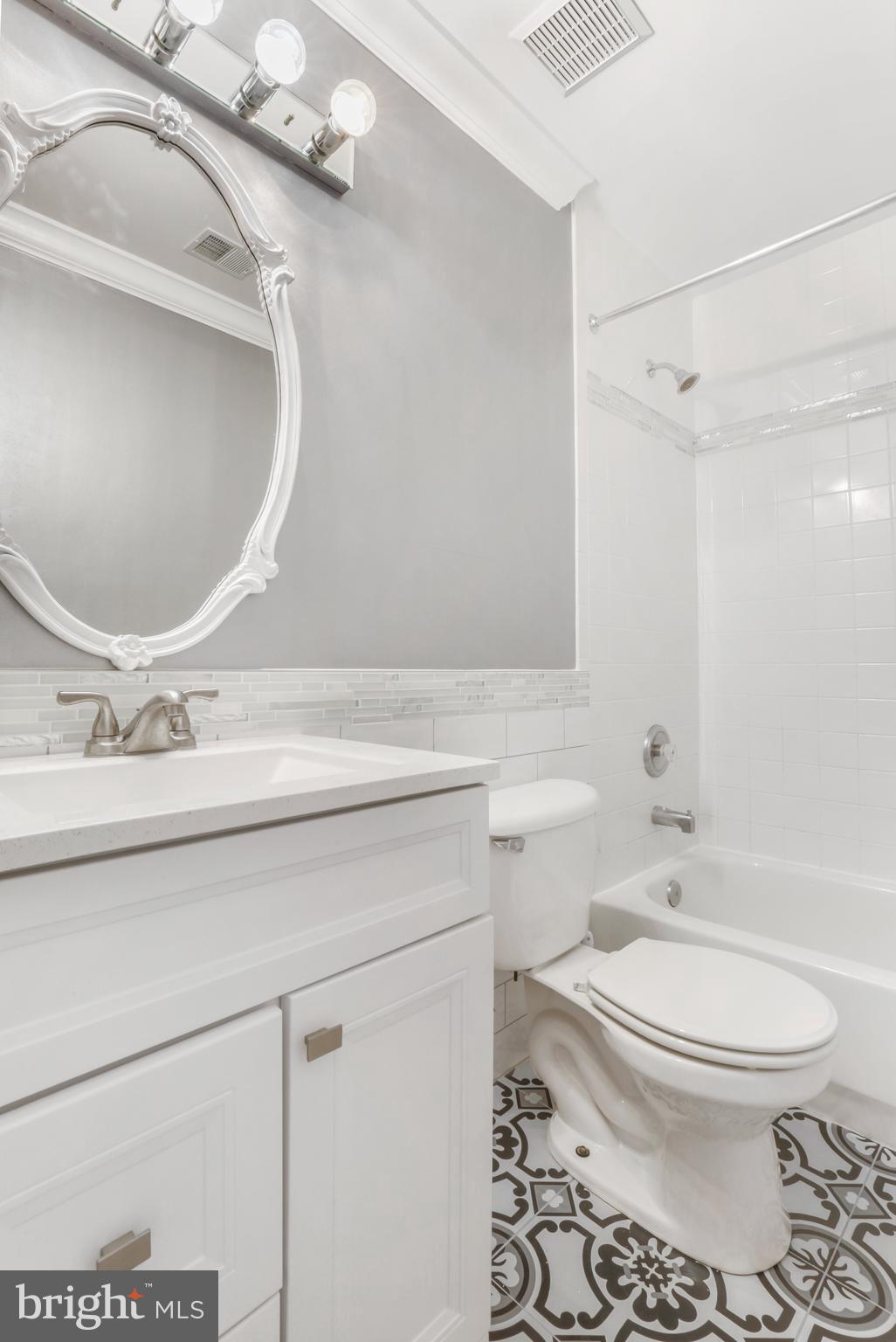 PRINCE WILLIAM COMMONS - Residential