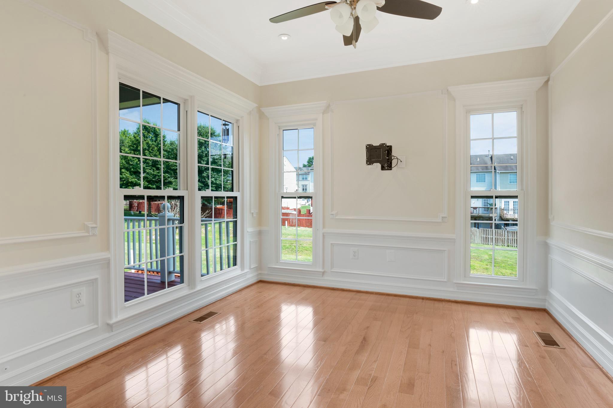 PRINCE WILLIAM COMMONS - Residential