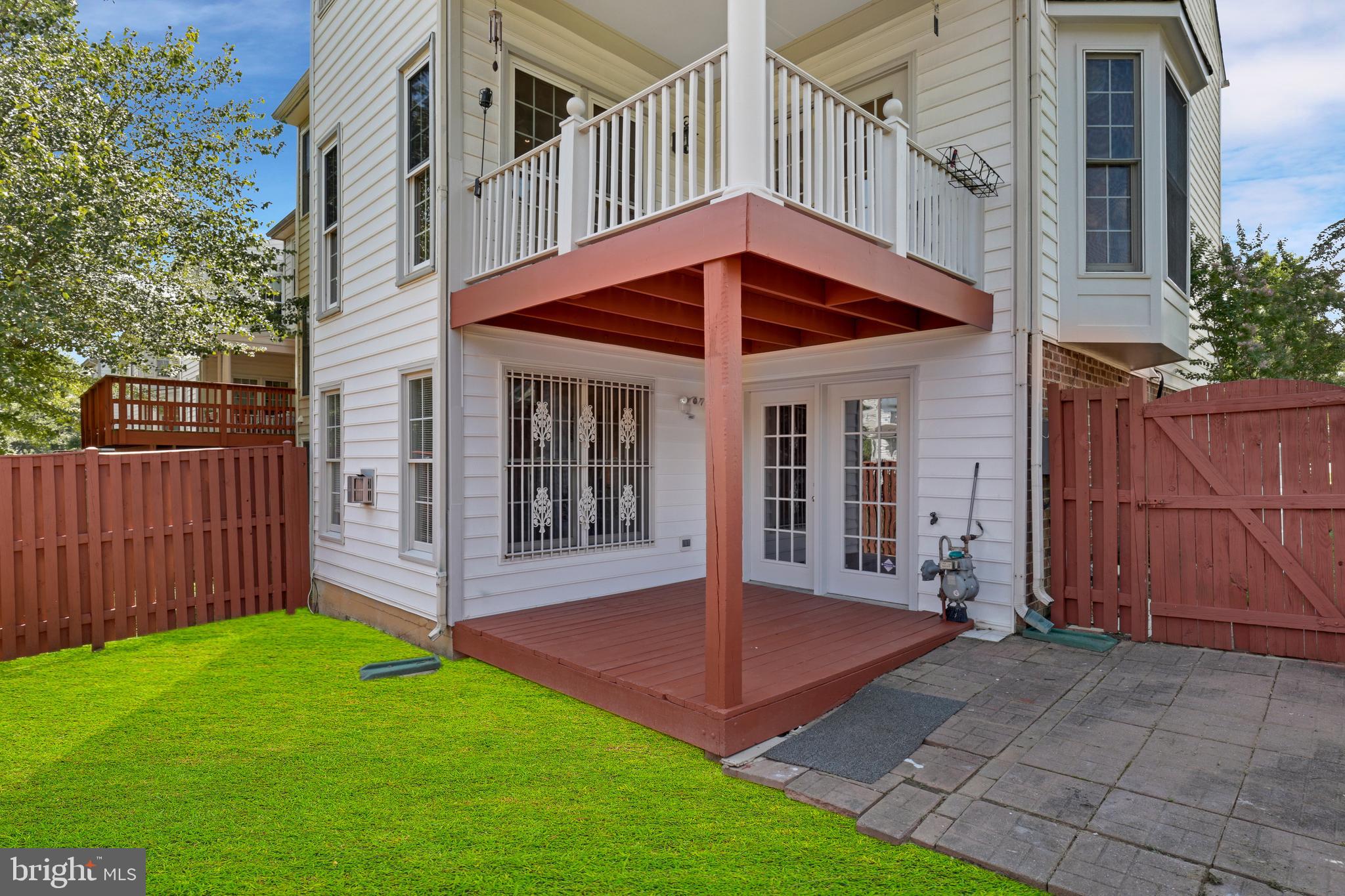 PRINCE WILLIAM COMMONS - Residential