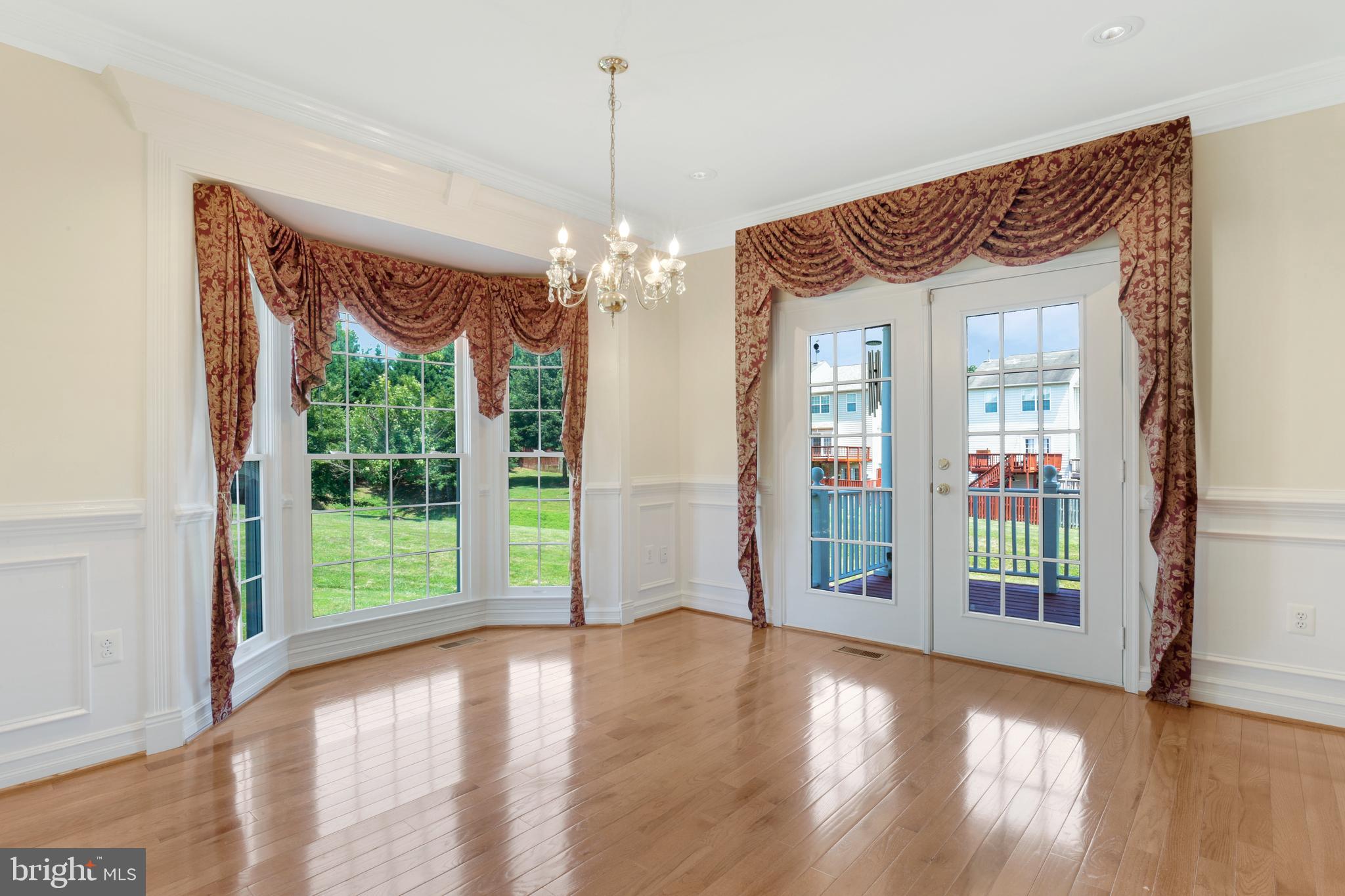 PRINCE WILLIAM COMMONS - Residential