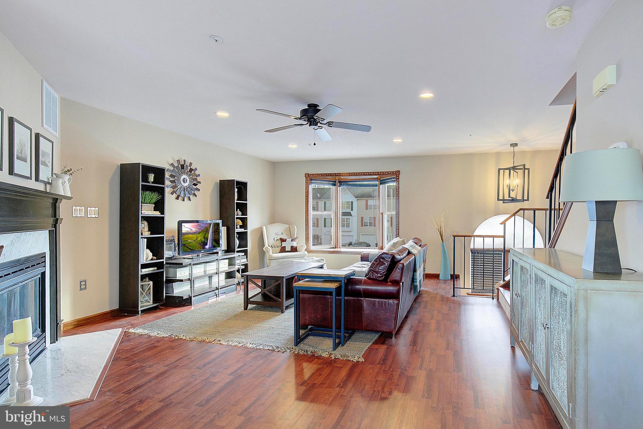 BURNT OAKS - Residential