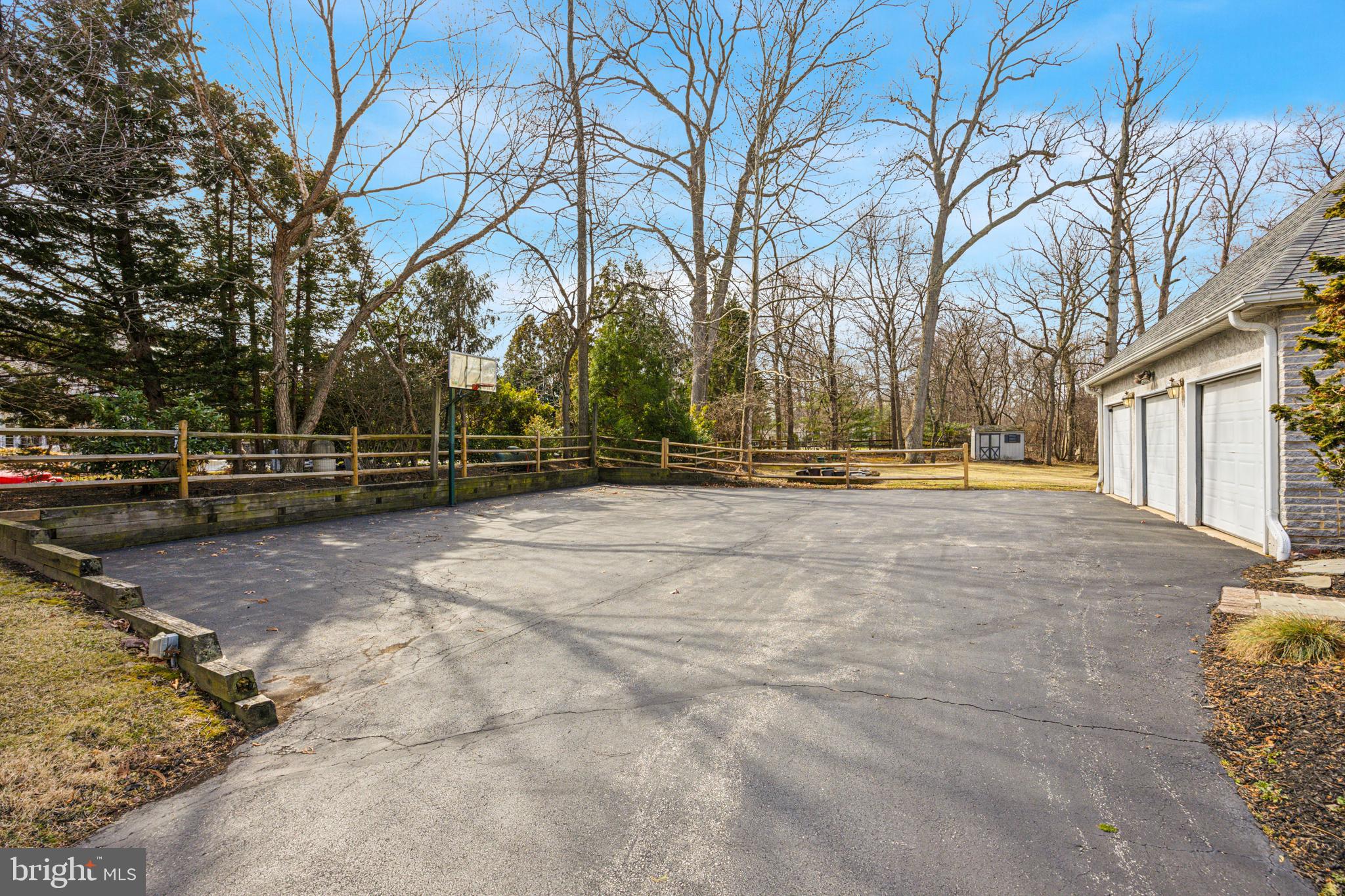 BLUE BELL - Residential
