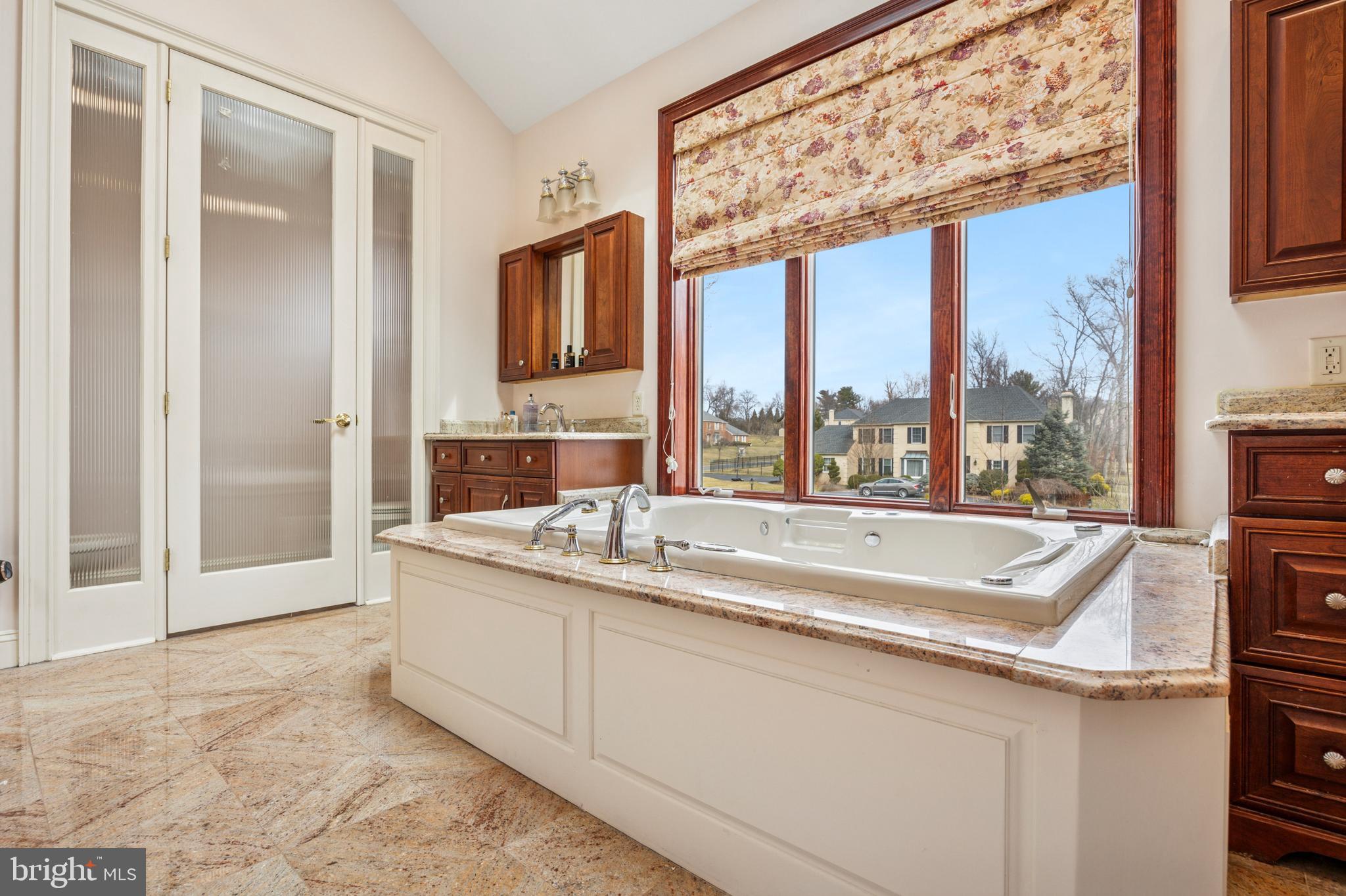 BLUE BELL - Residential