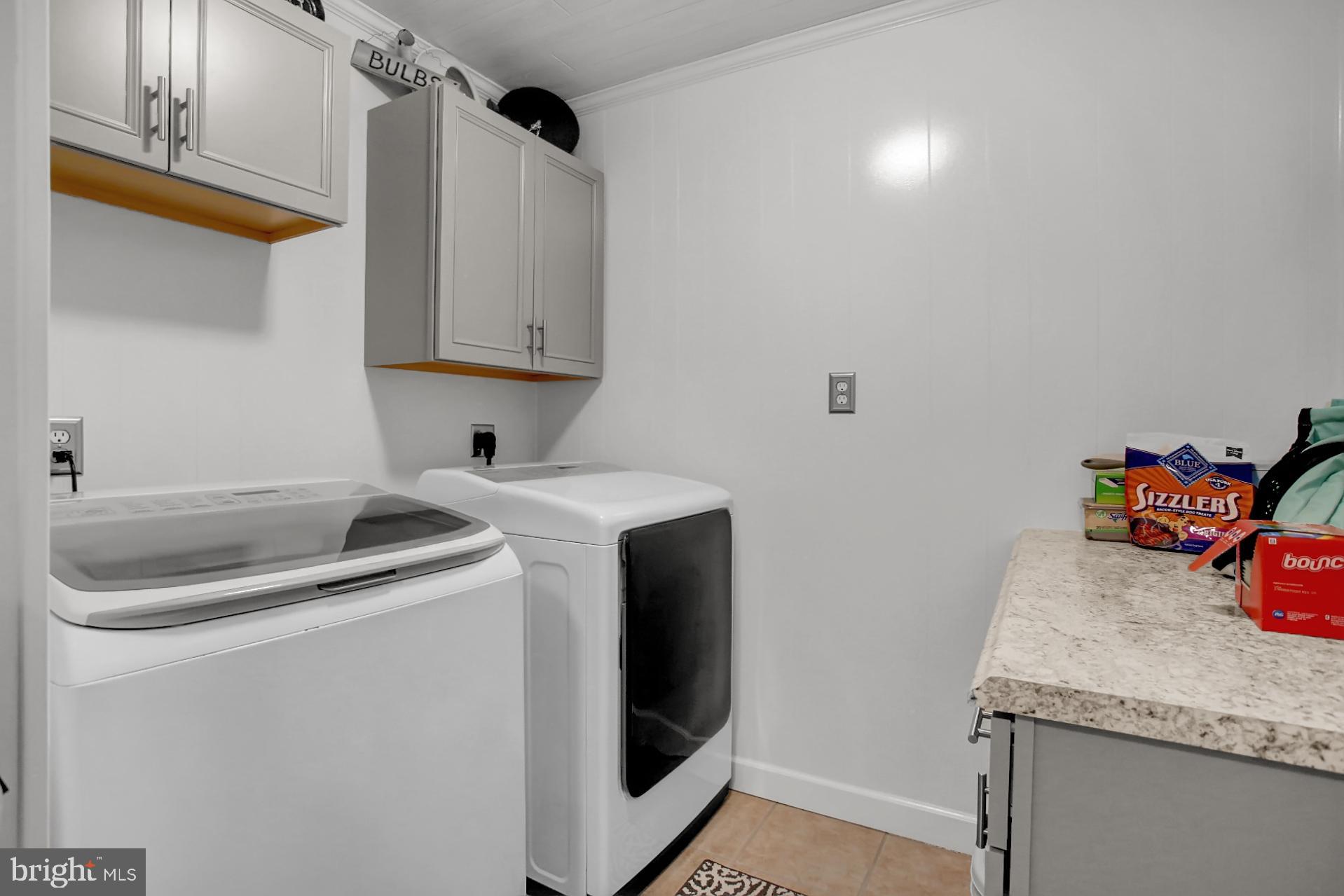 RIDGE CREST - Residential