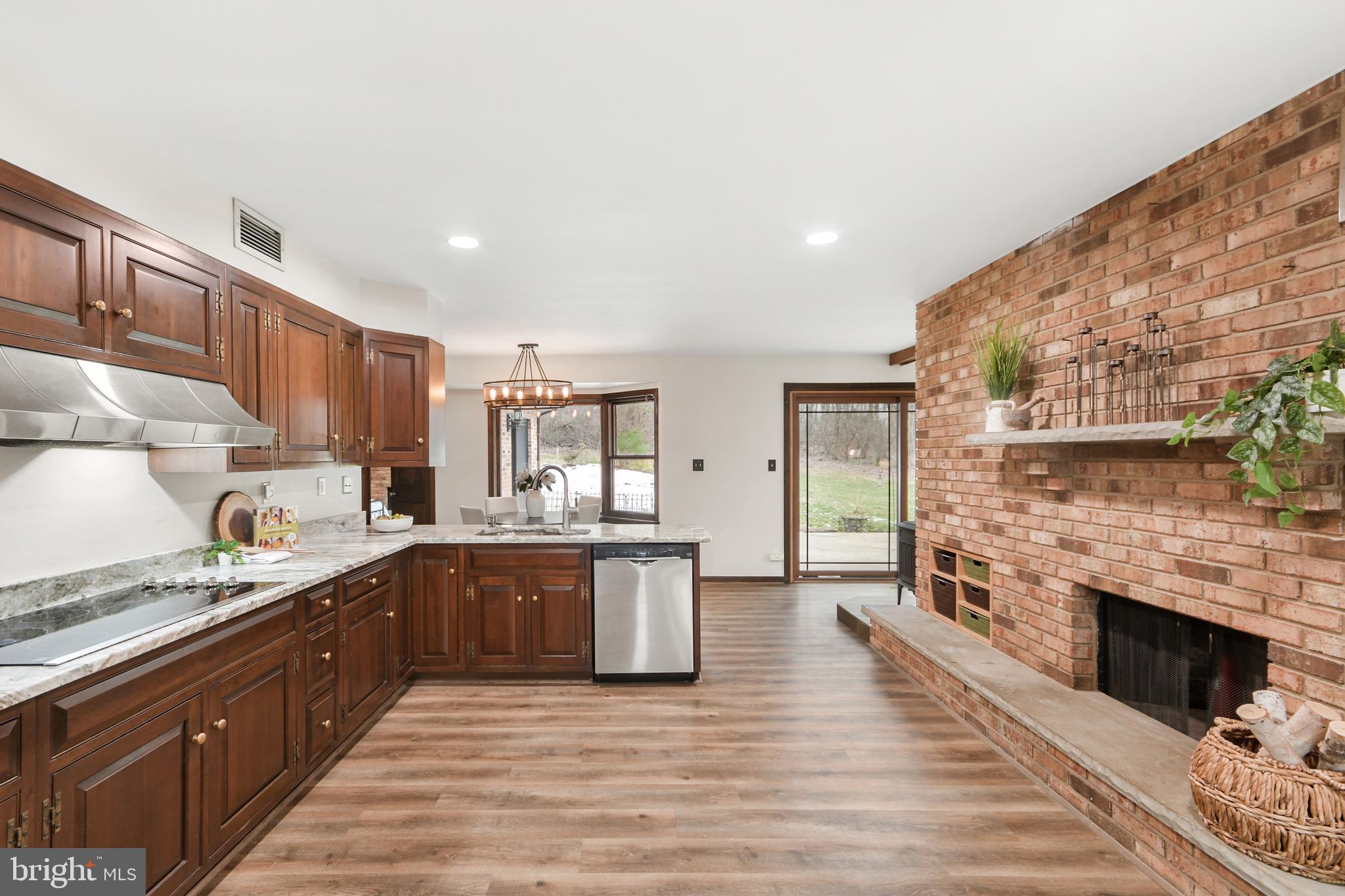 NEW WINDSOR - Residential