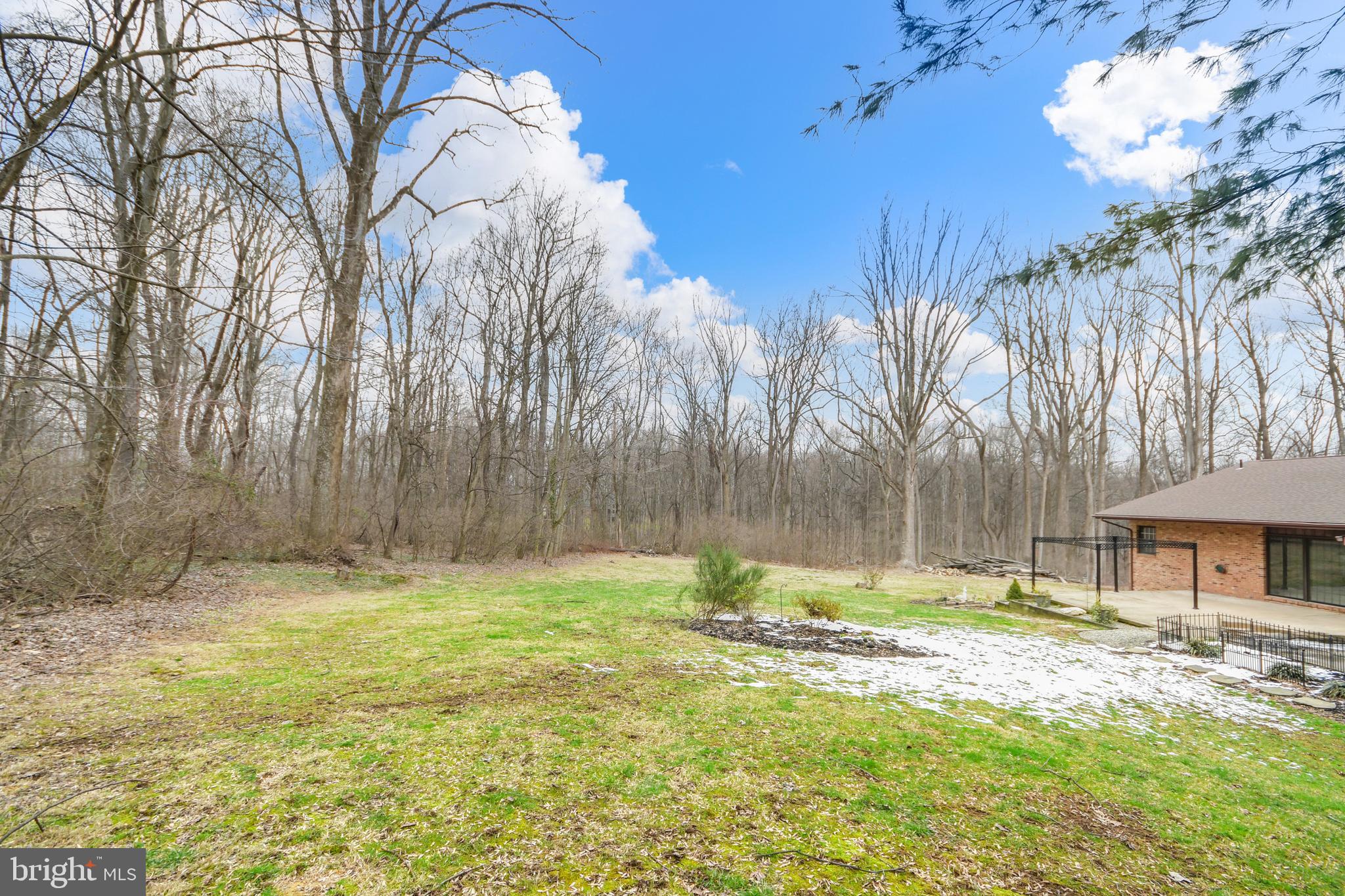 NEW WINDSOR - Residential