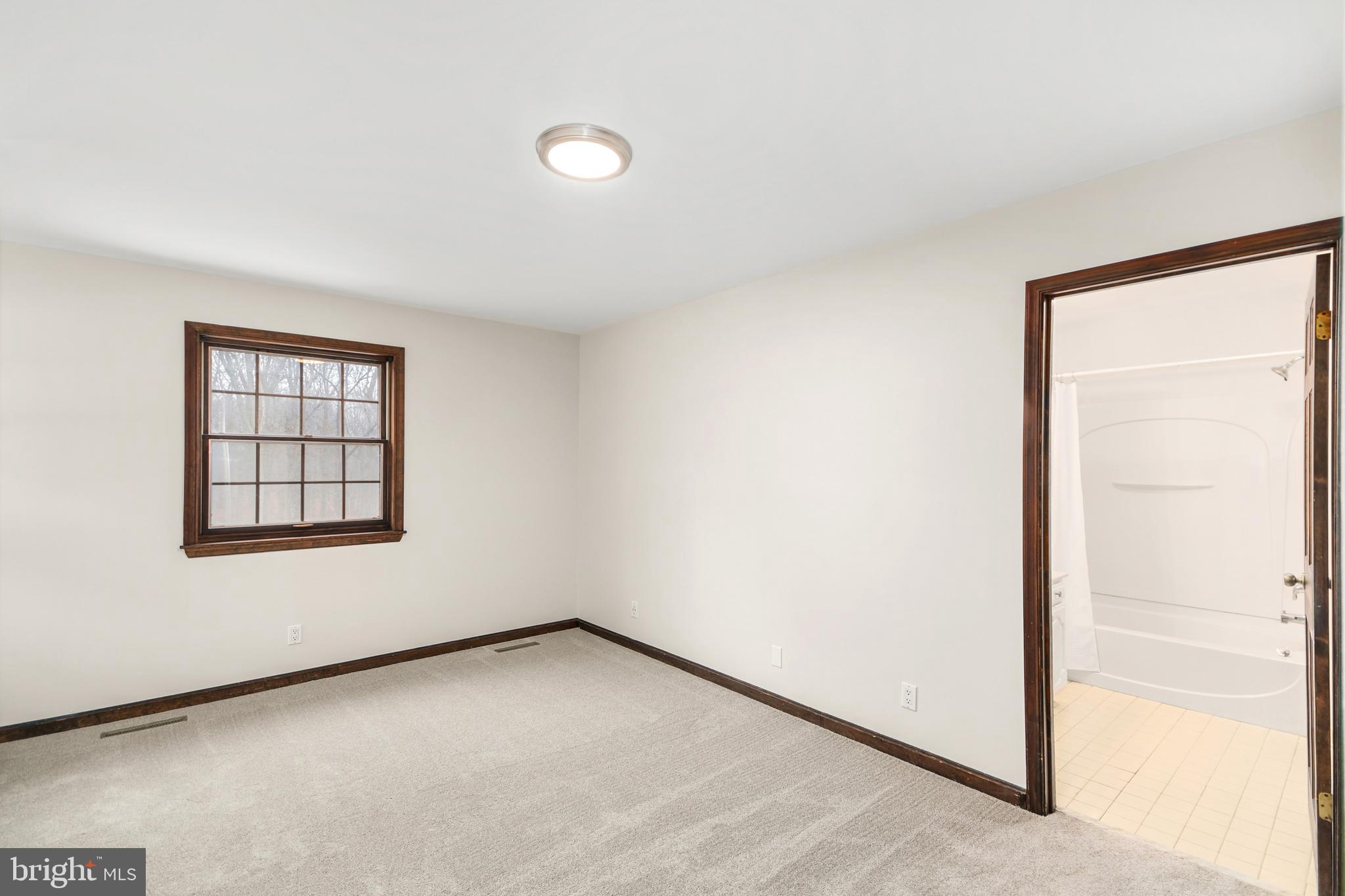 NEW WINDSOR - Residential