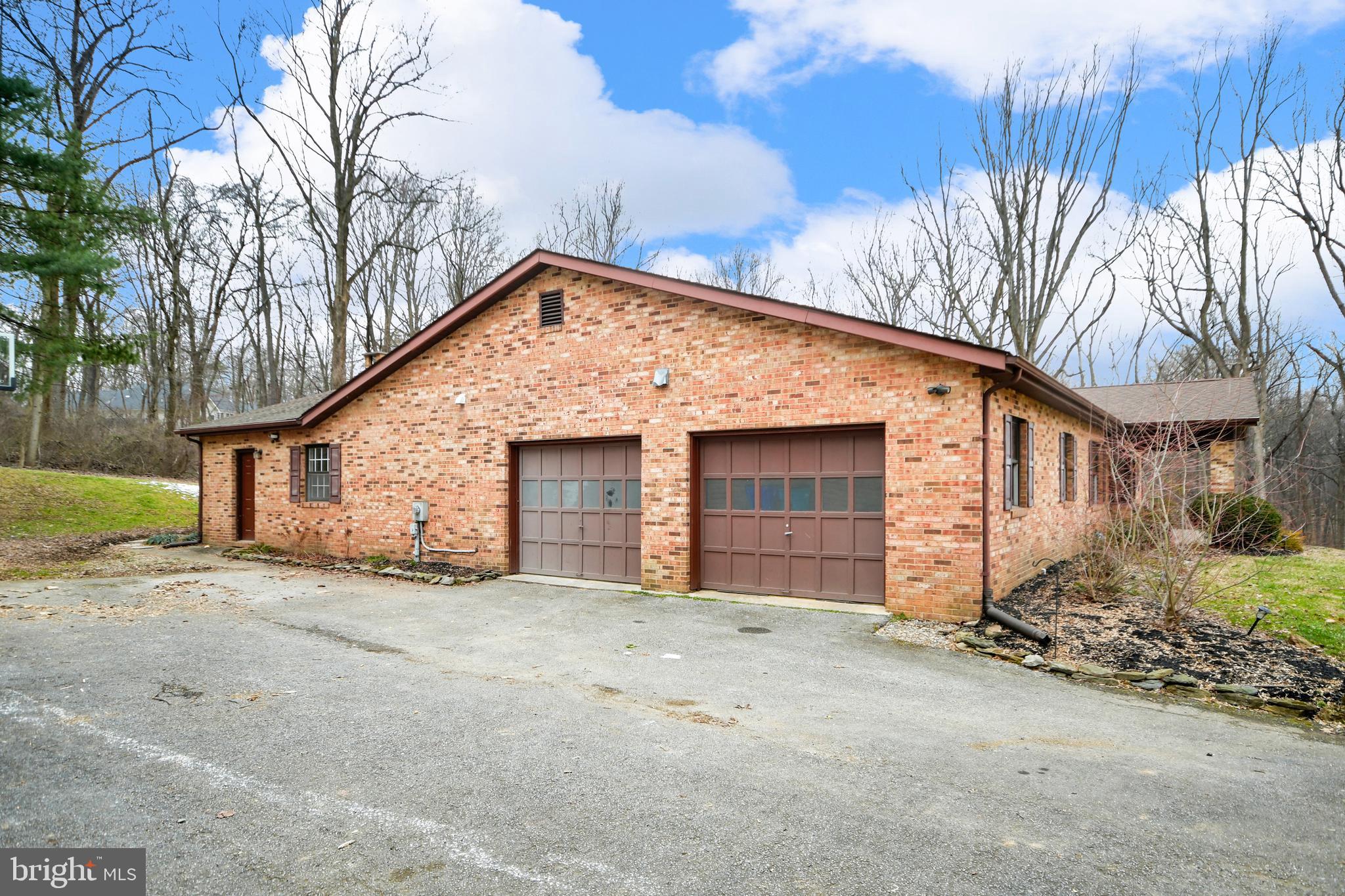 NEW WINDSOR - Residential