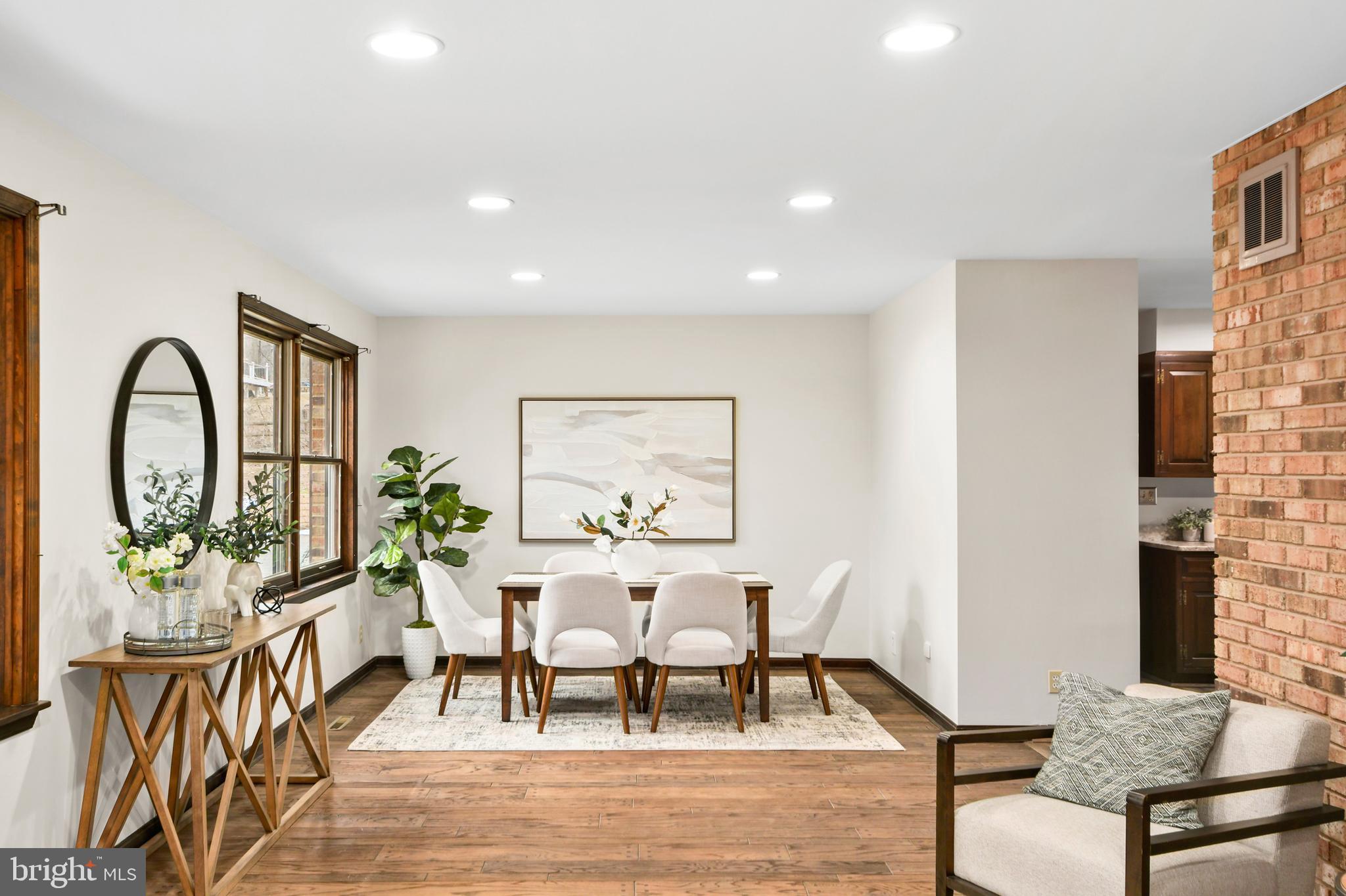 NEW WINDSOR - Residential