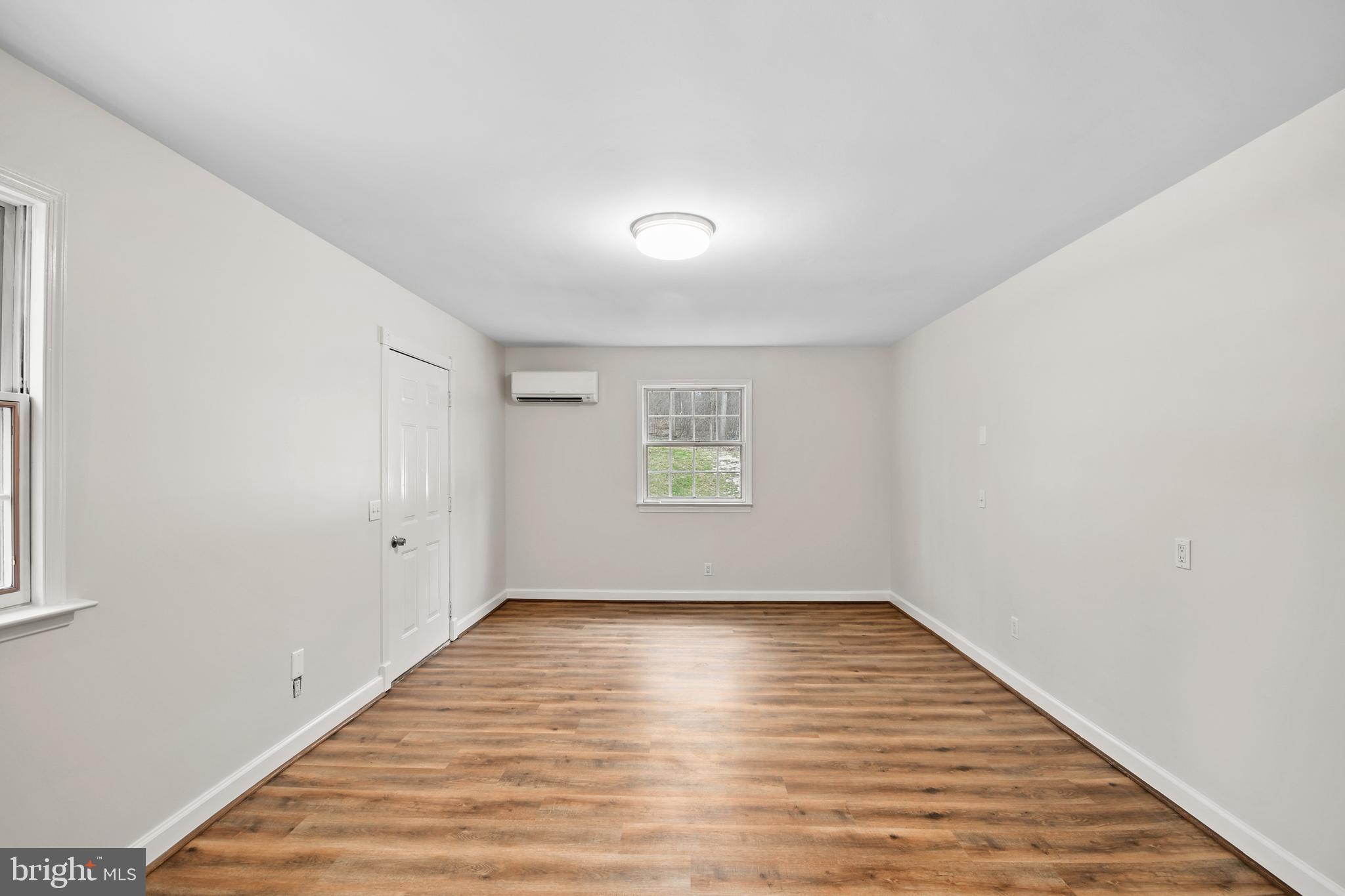 NEW WINDSOR - Residential