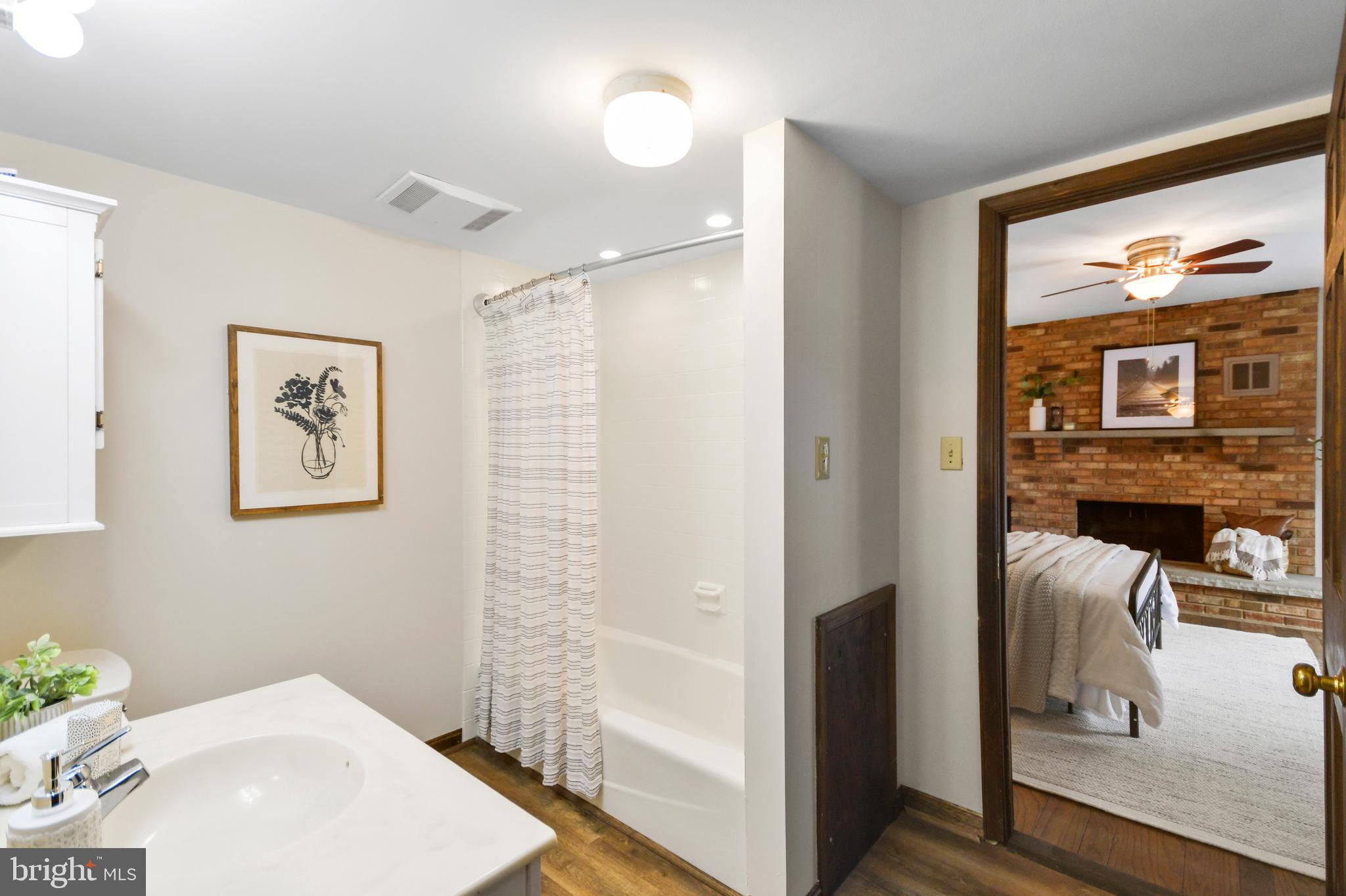 NEW WINDSOR - Residential