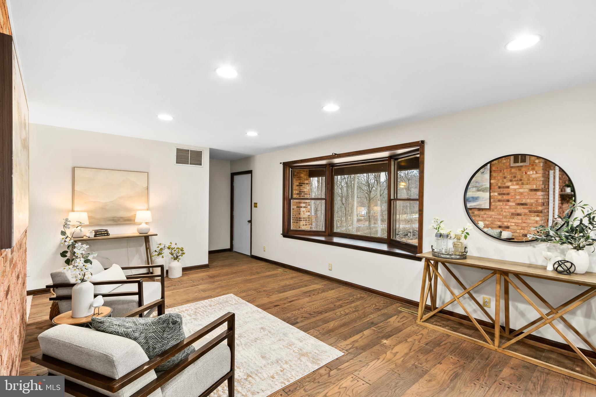 NEW WINDSOR - Residential