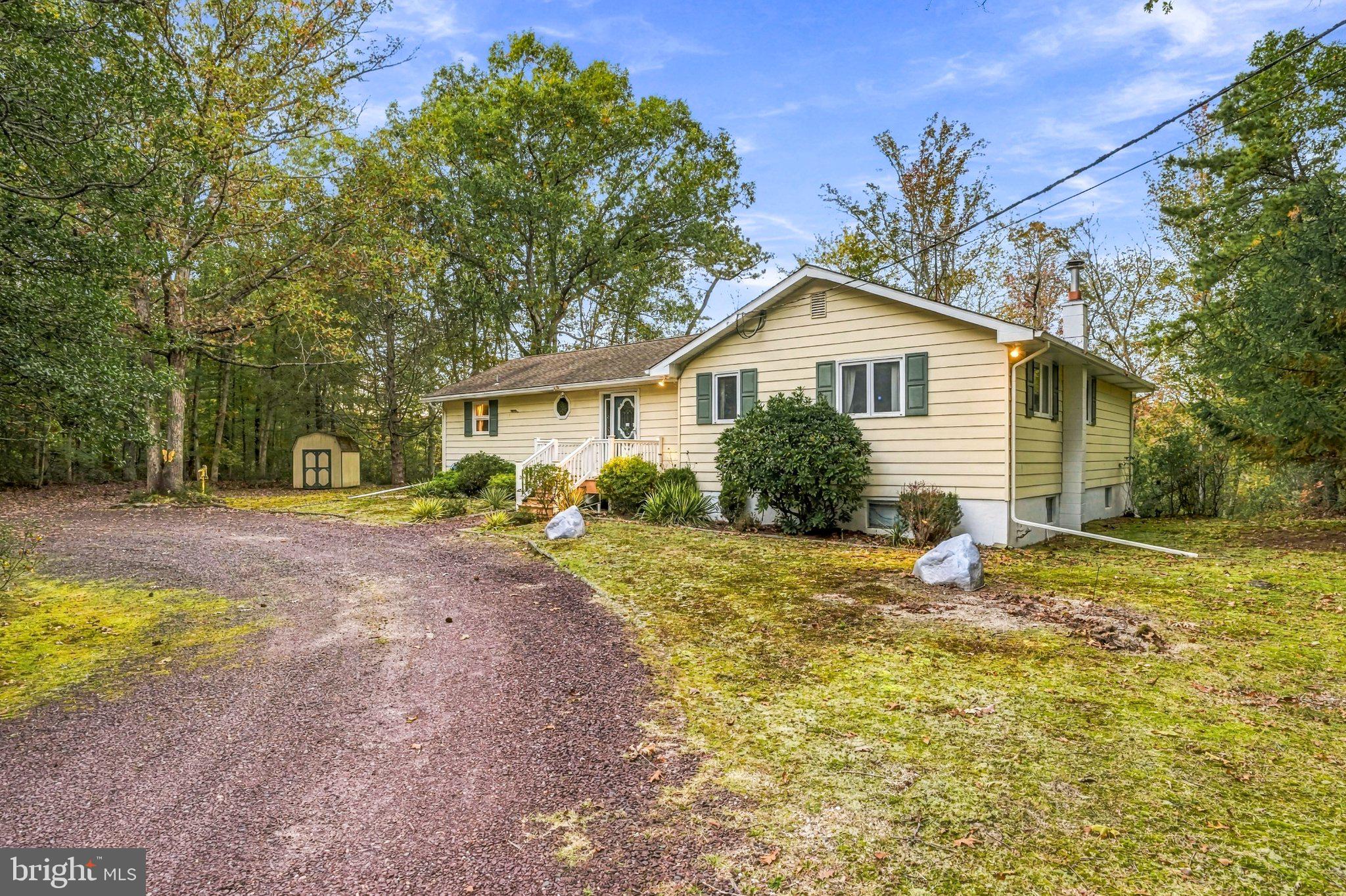 7410 DRIFTWOOD LANE