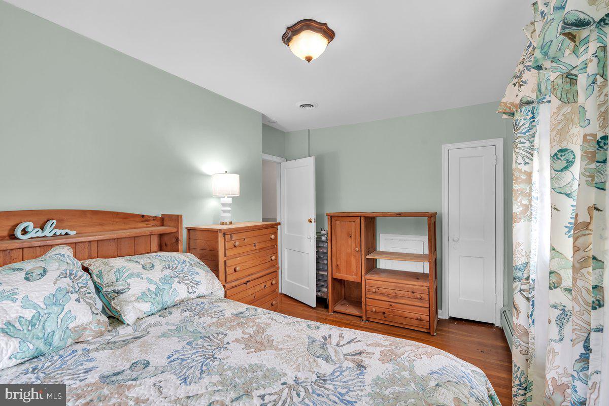 MAYFAIR (WEST) - Residential