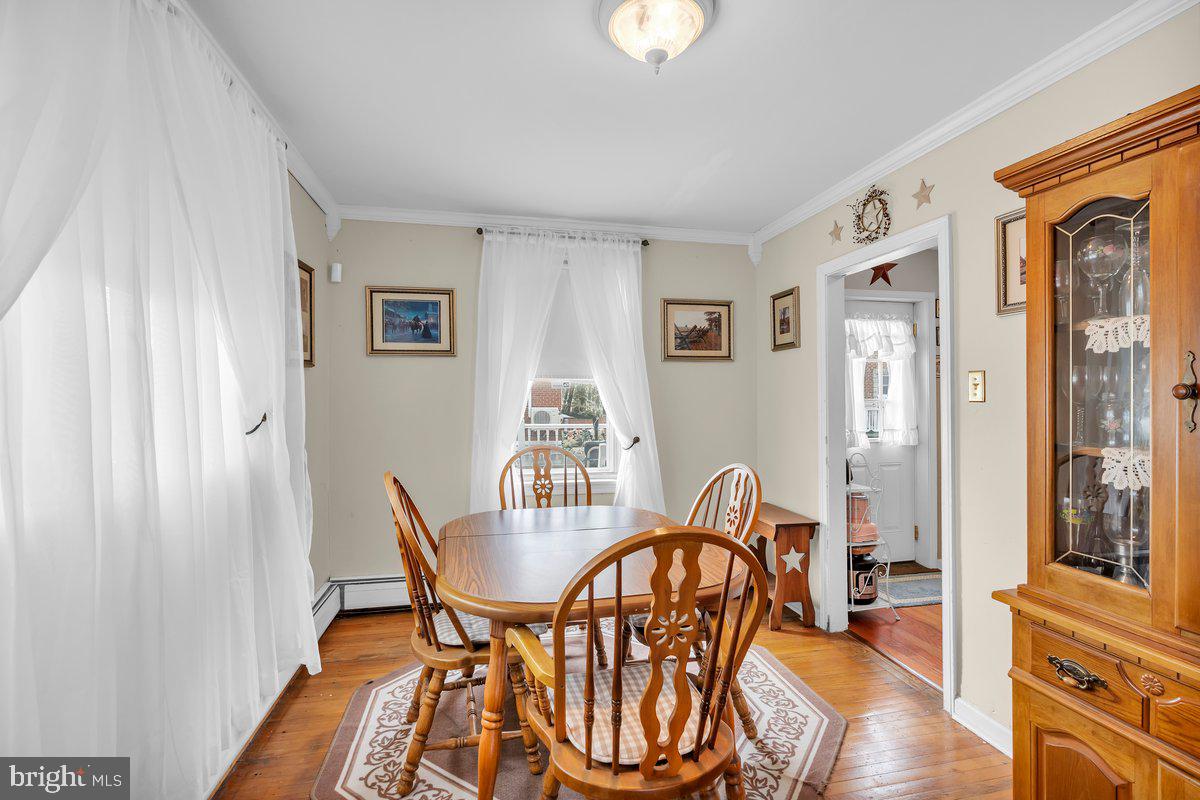 MAYFAIR (WEST) - Residential