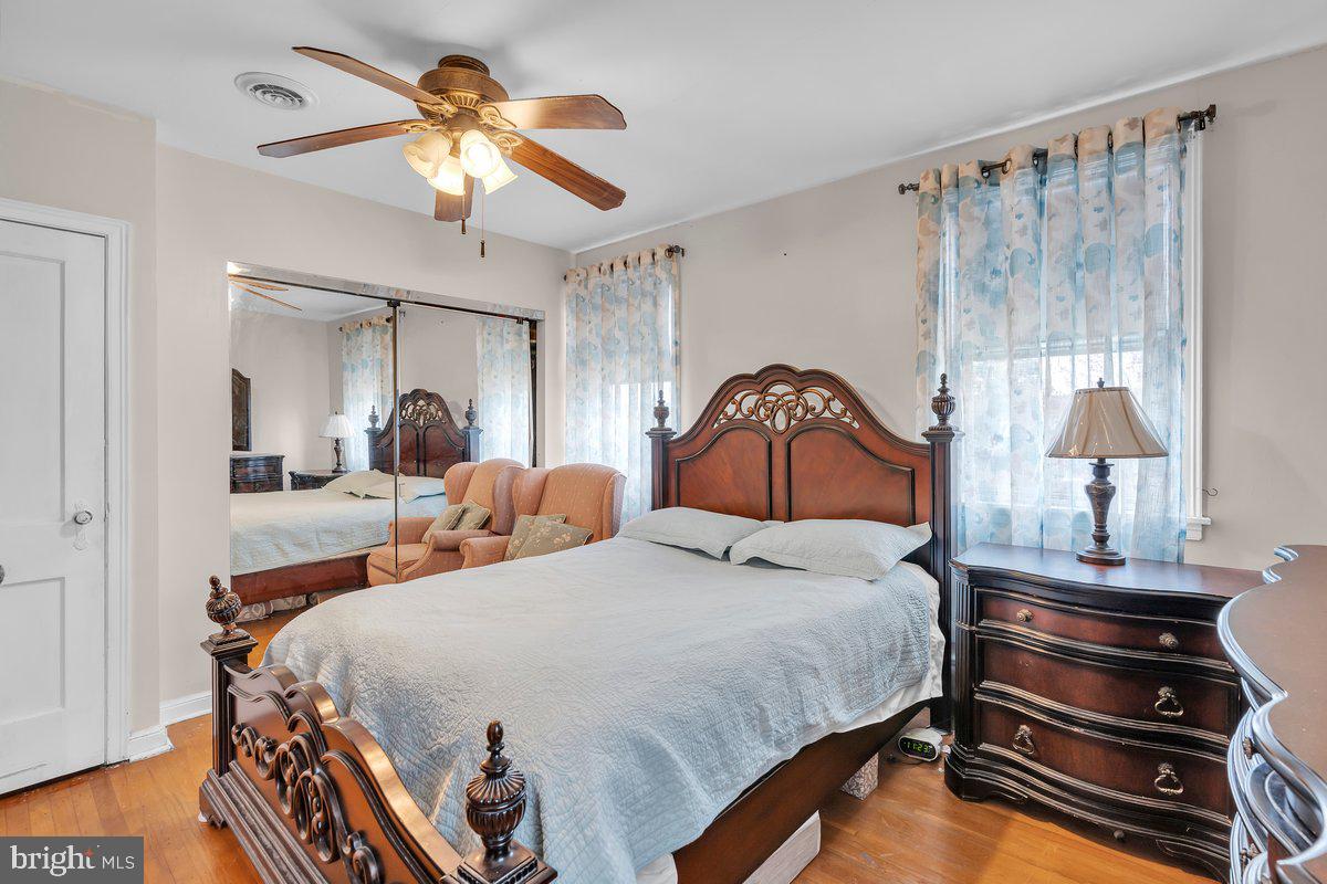 MAYFAIR (WEST) - Residential