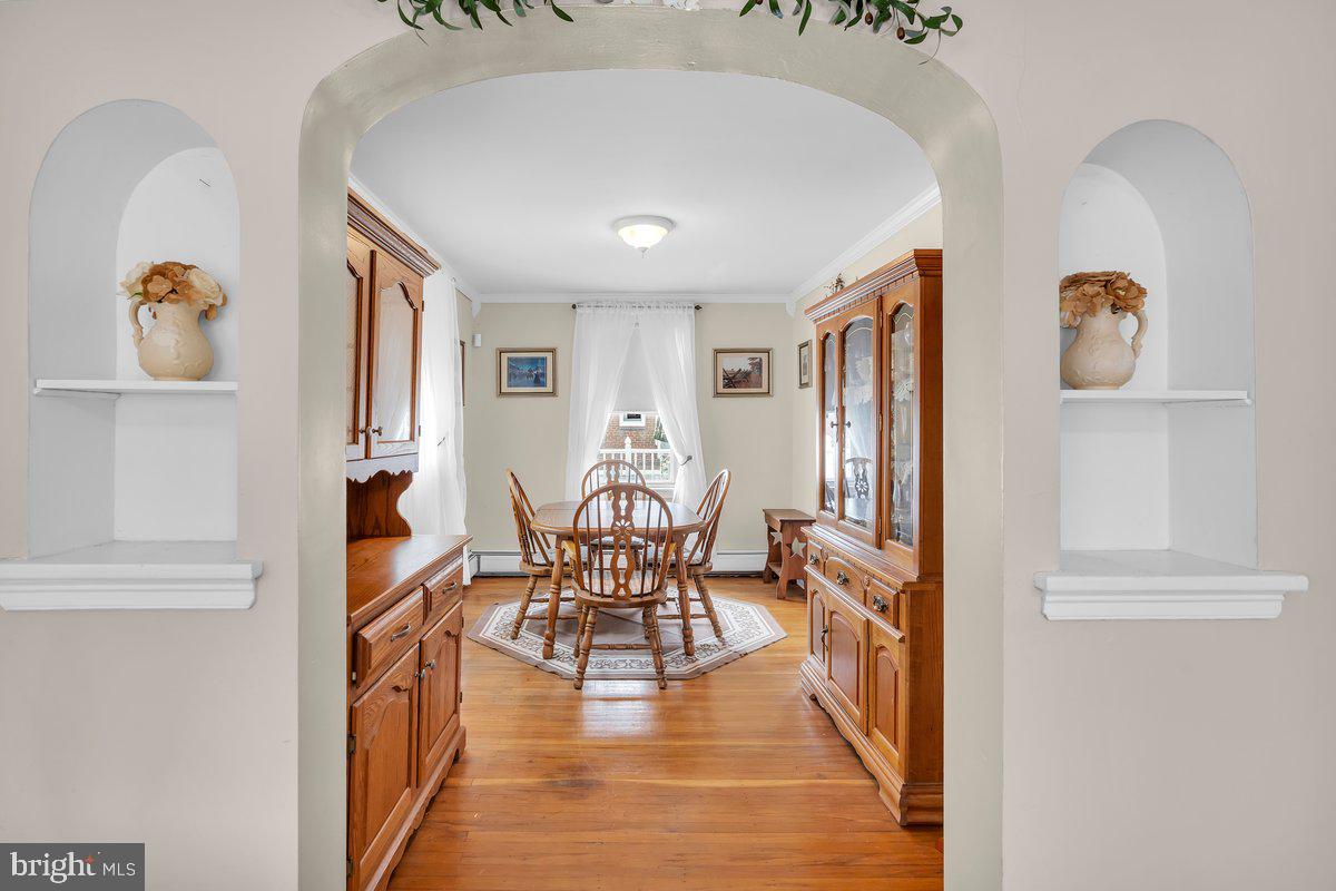 MAYFAIR (WEST) - Residential