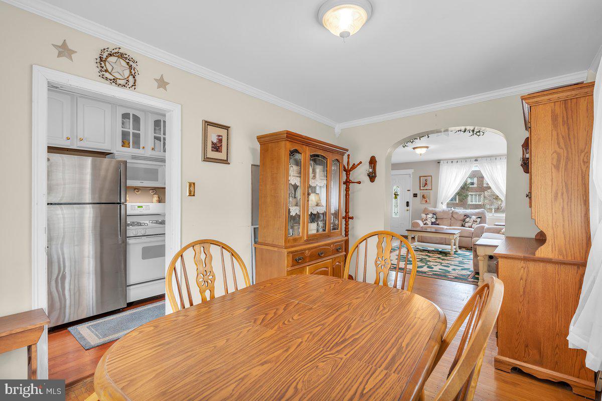 MAYFAIR (WEST) - Residential