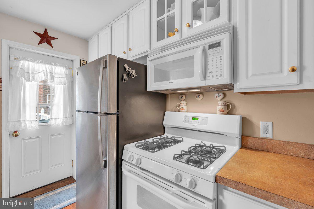 MAYFAIR (WEST) - Residential