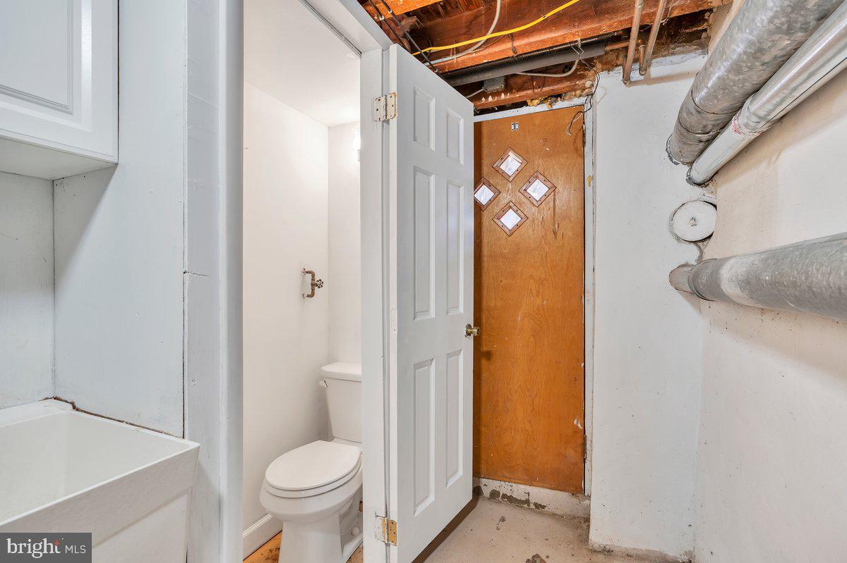 MAYFAIR (WEST) - Residential