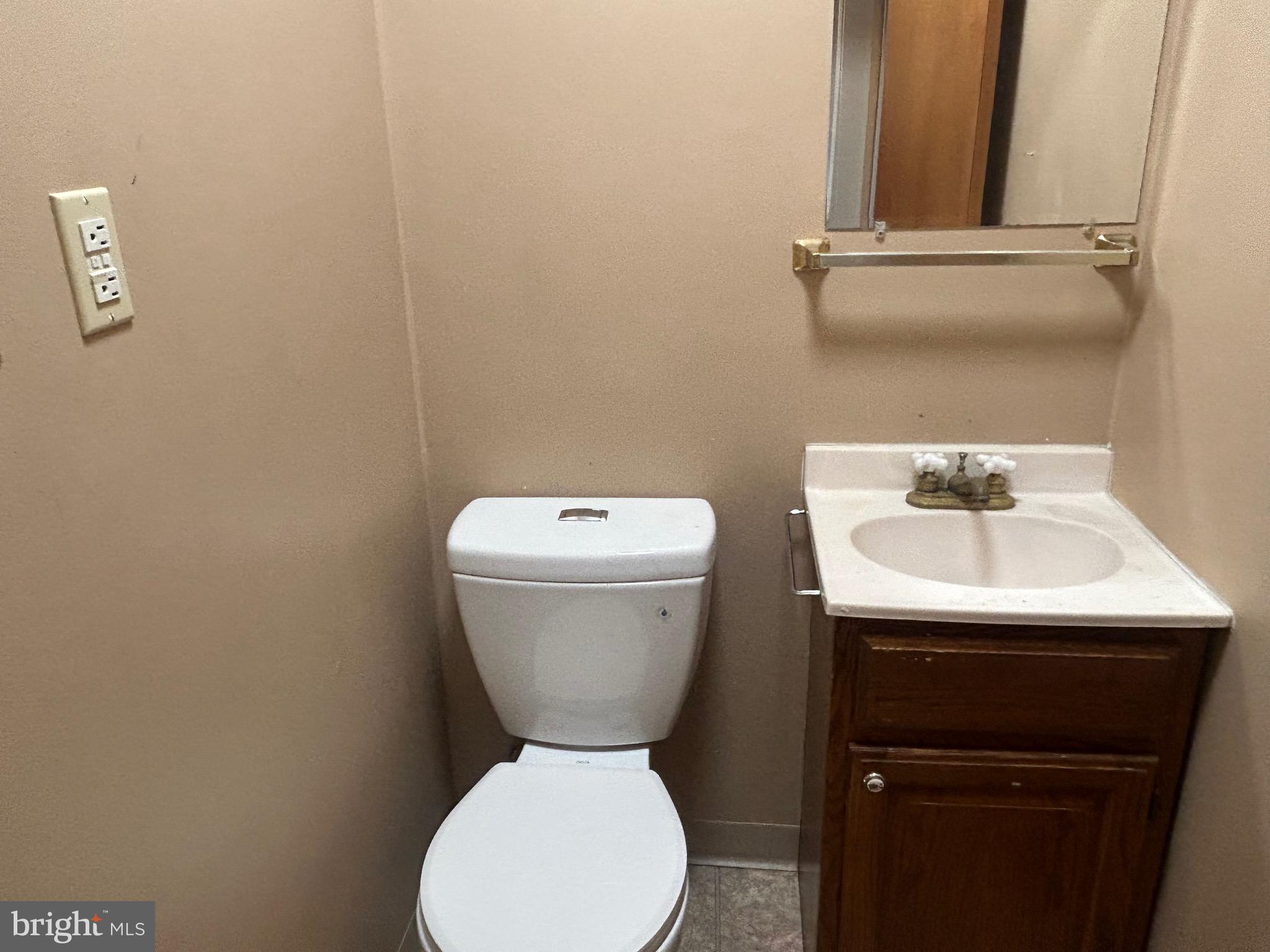 FOX CHASE - Residential