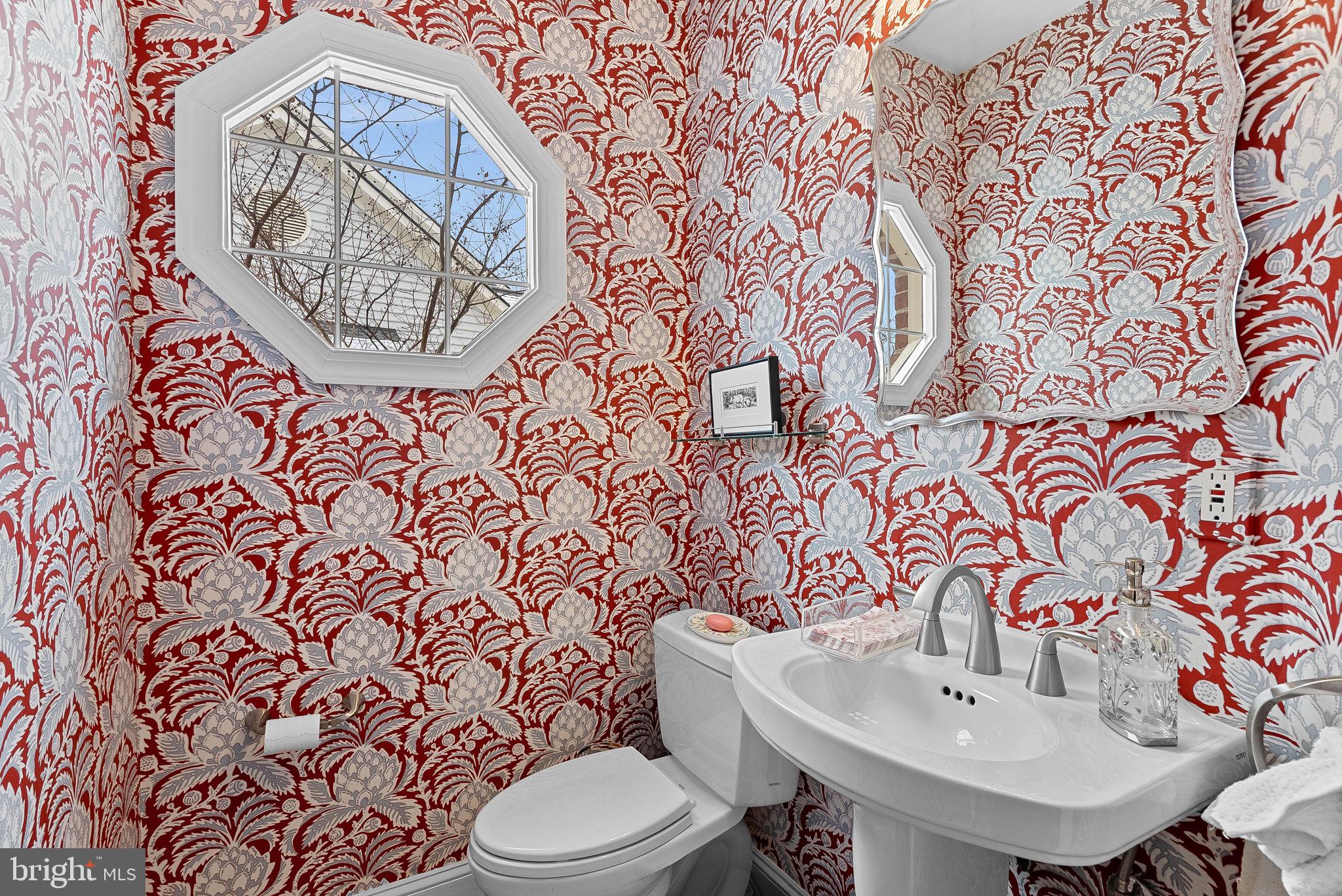 RIVER CREEK - Residential