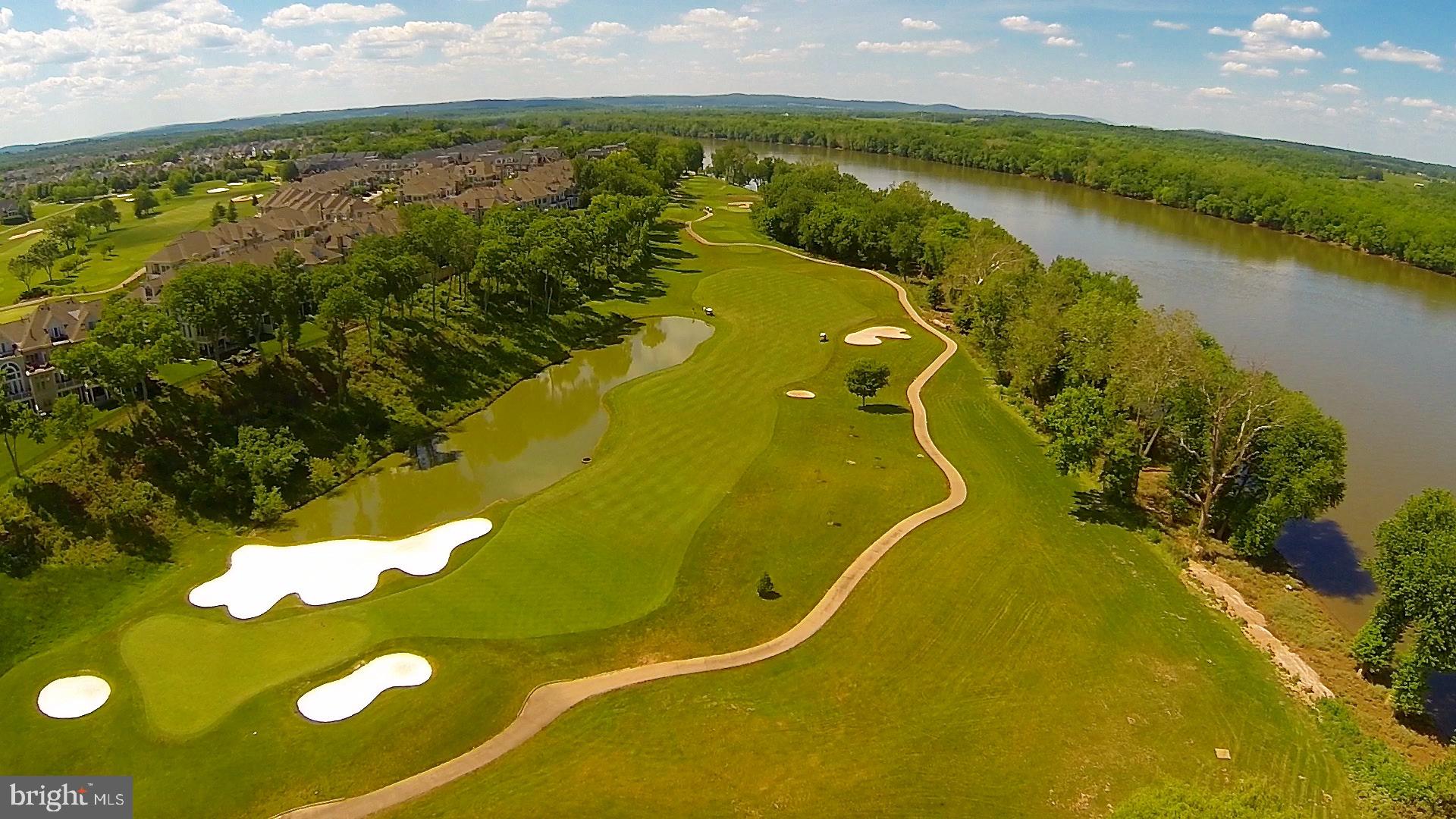 RIVER CREEK - Residential