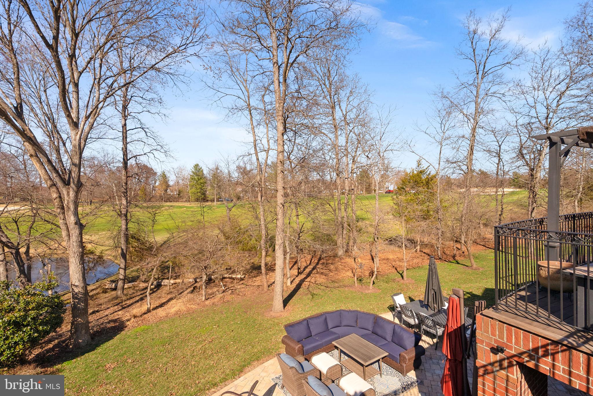 RIVER CREEK - Residential