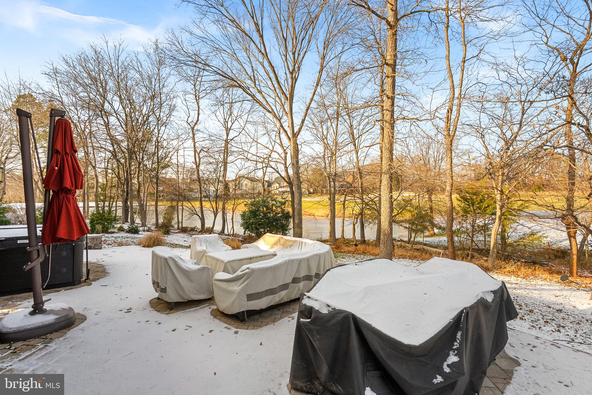 RIVER CREEK - Residential