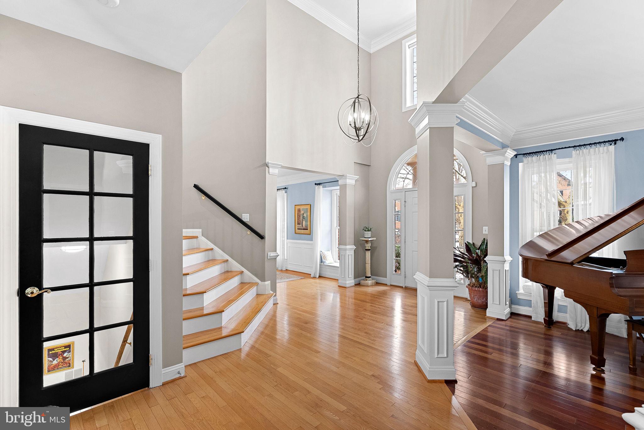 RIVER CREEK - Residential