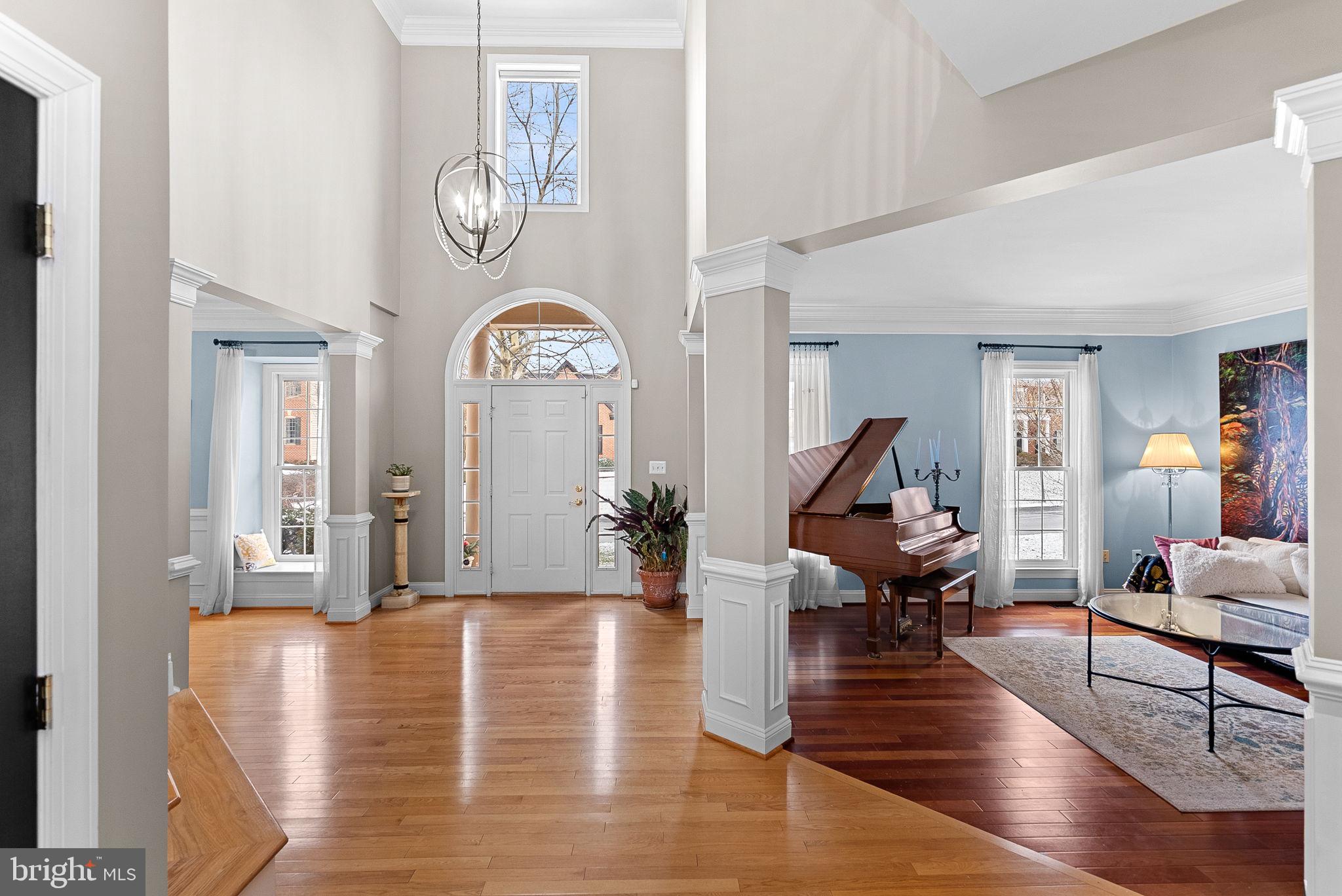 RIVER CREEK - Residential