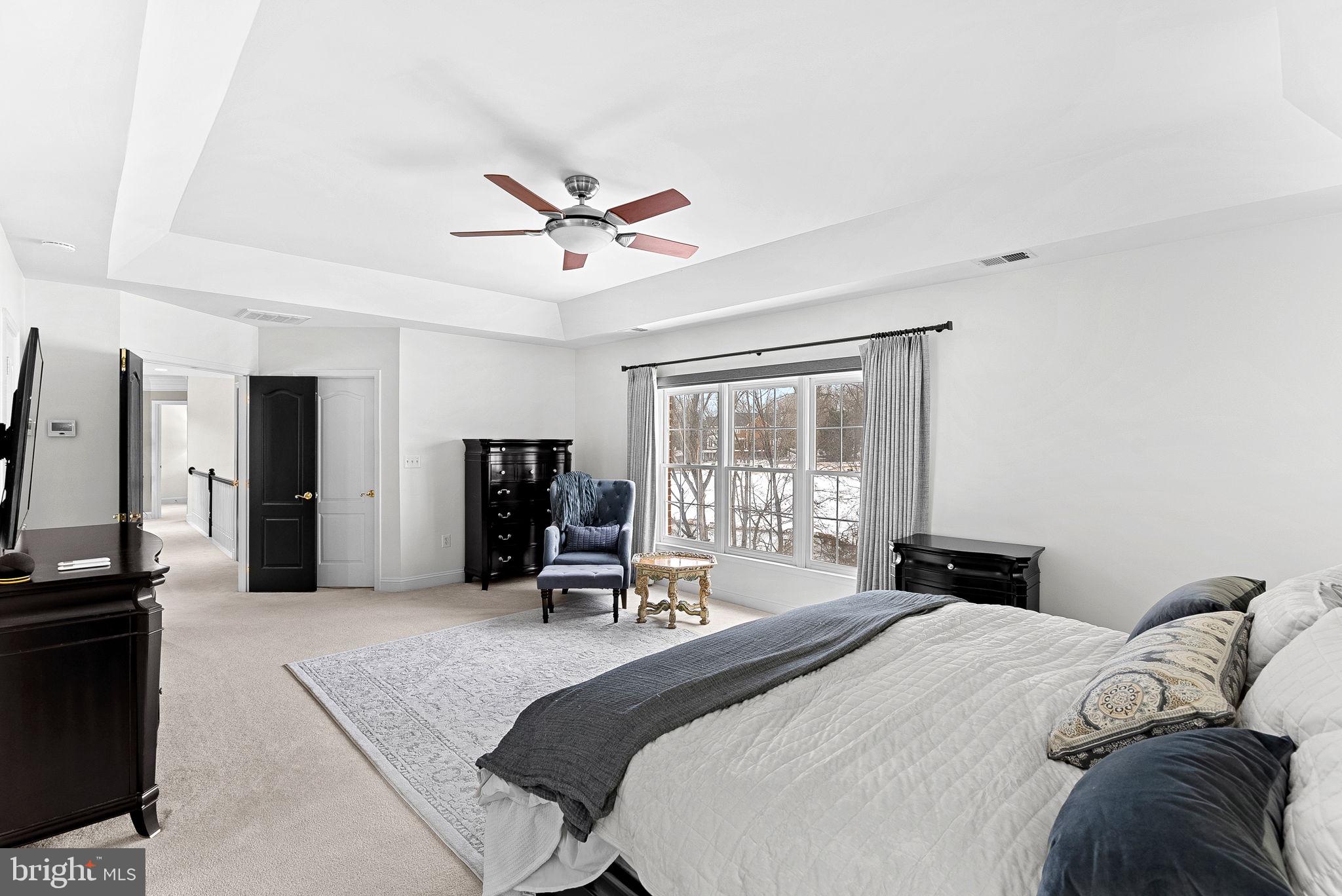 RIVER CREEK - Residential