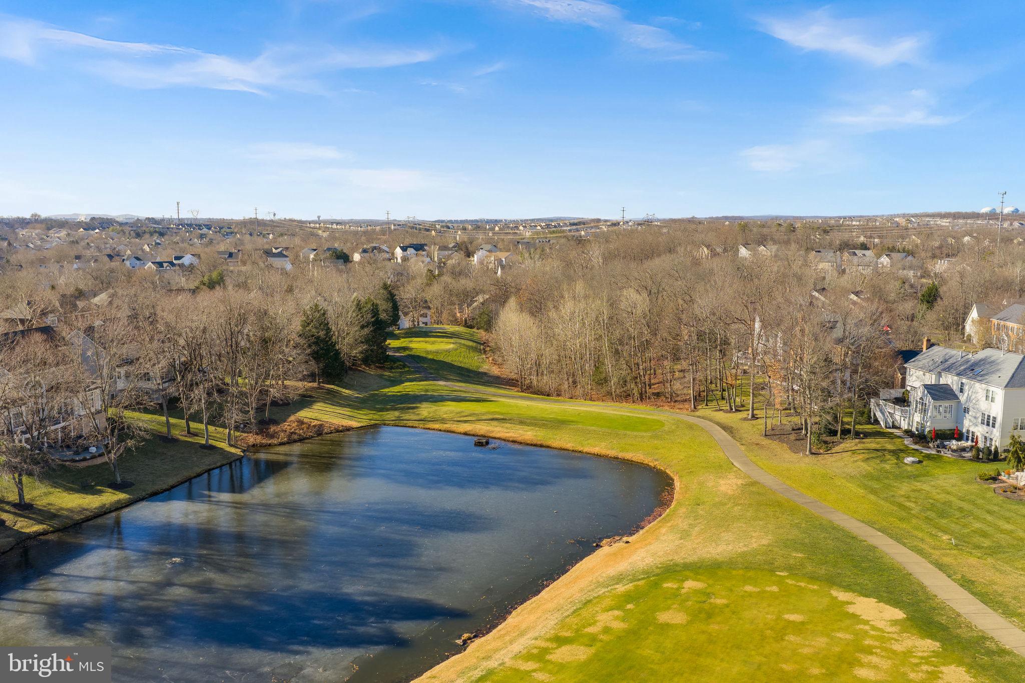 RIVER CREEK - Residential