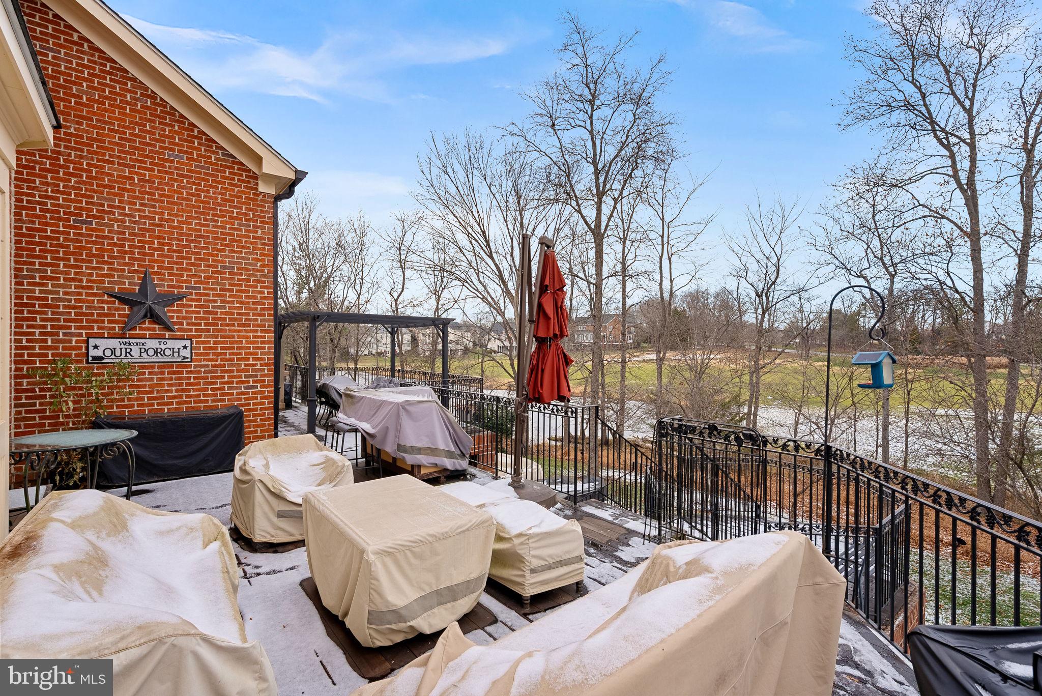 RIVER CREEK - Residential