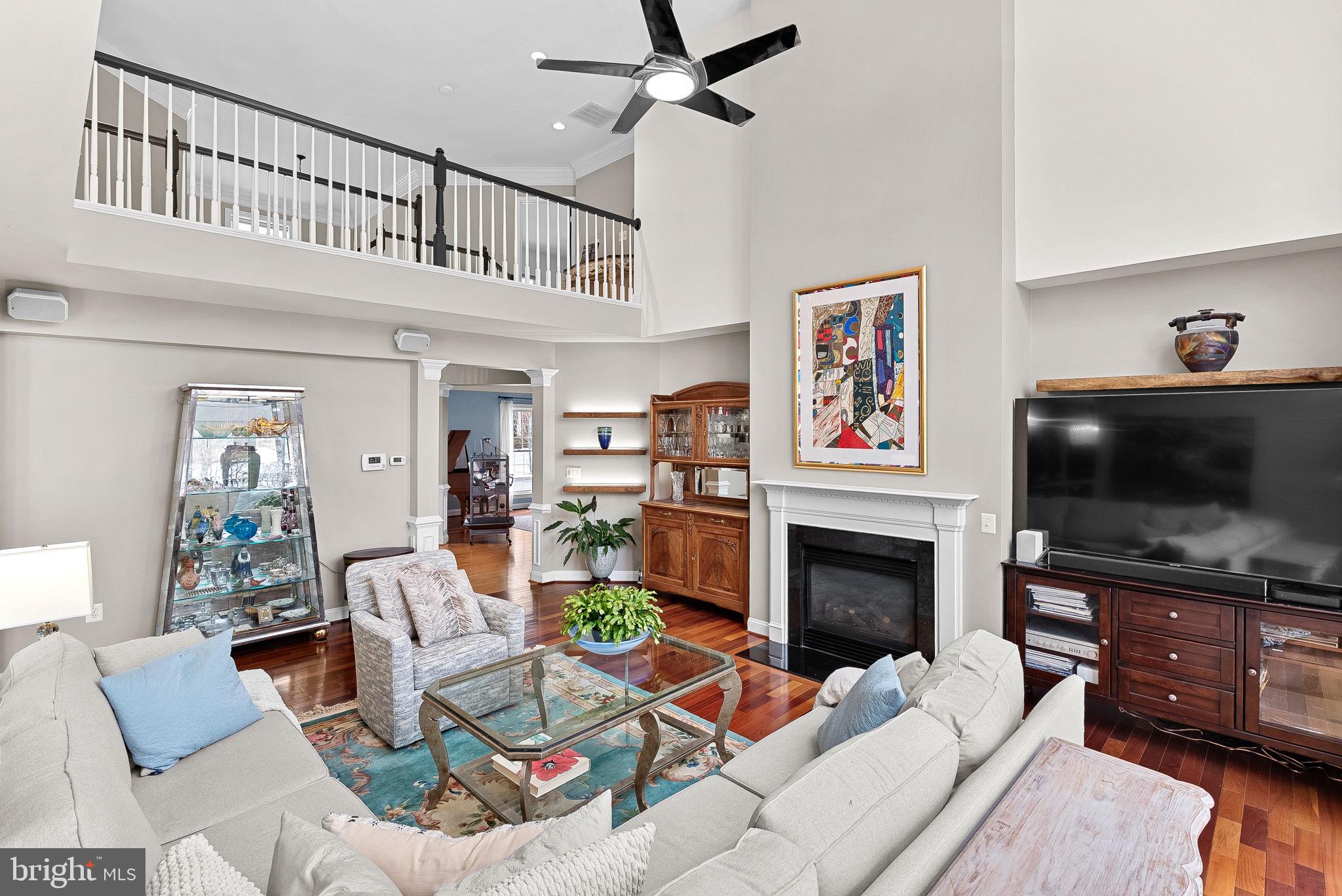 RIVER CREEK - Residential