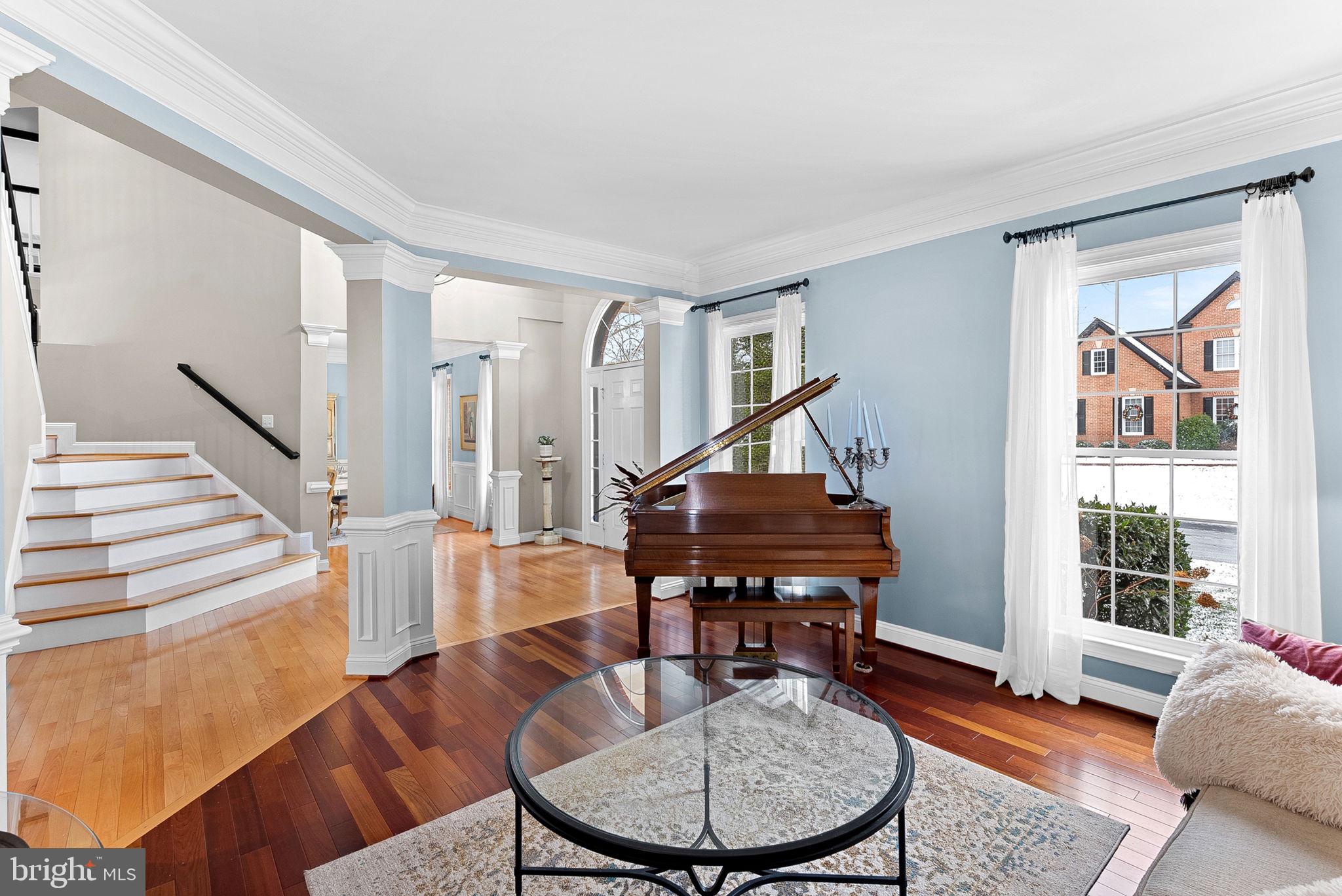 RIVER CREEK - Residential