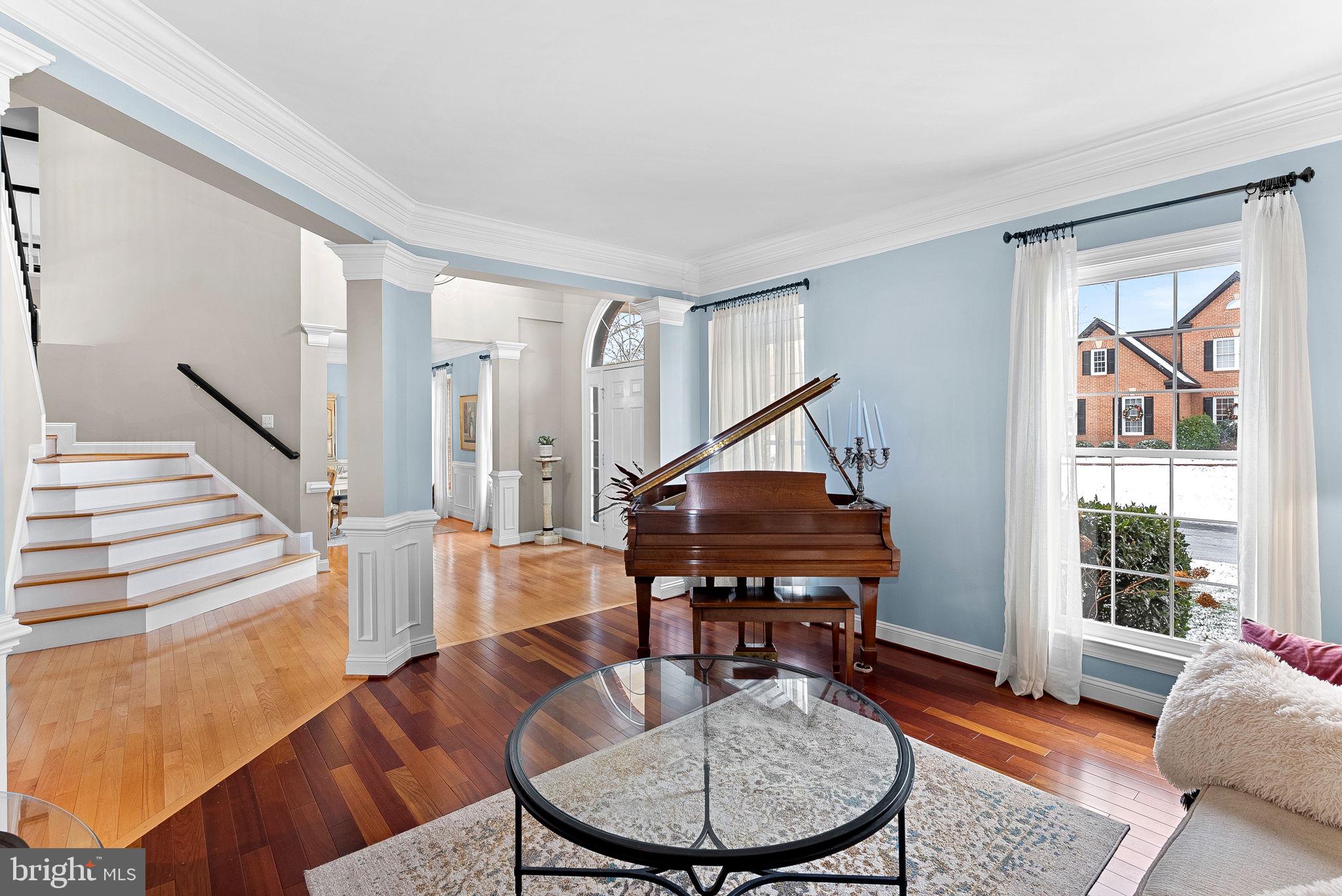 RIVER CREEK - Residential