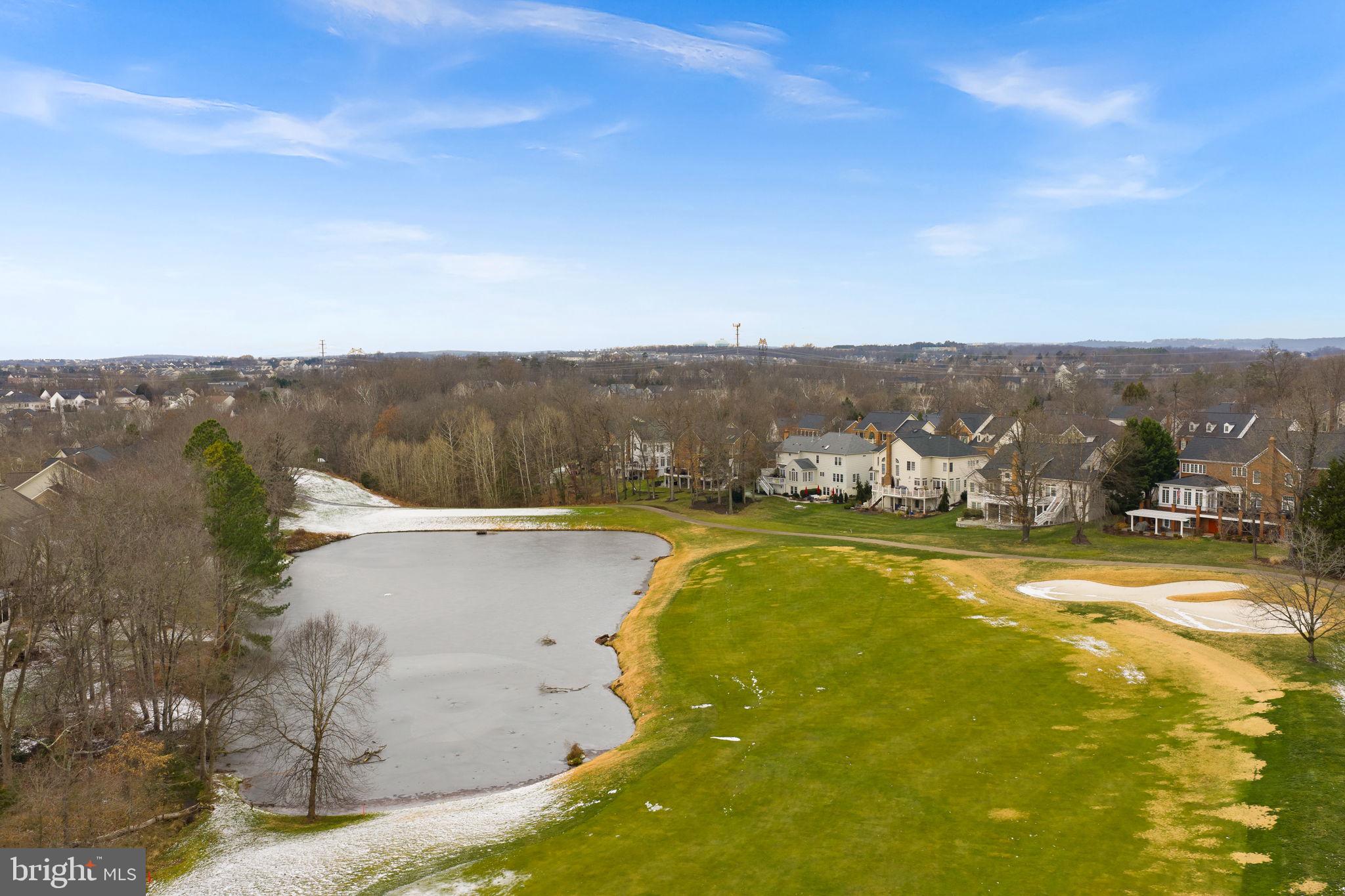 RIVER CREEK - Residential