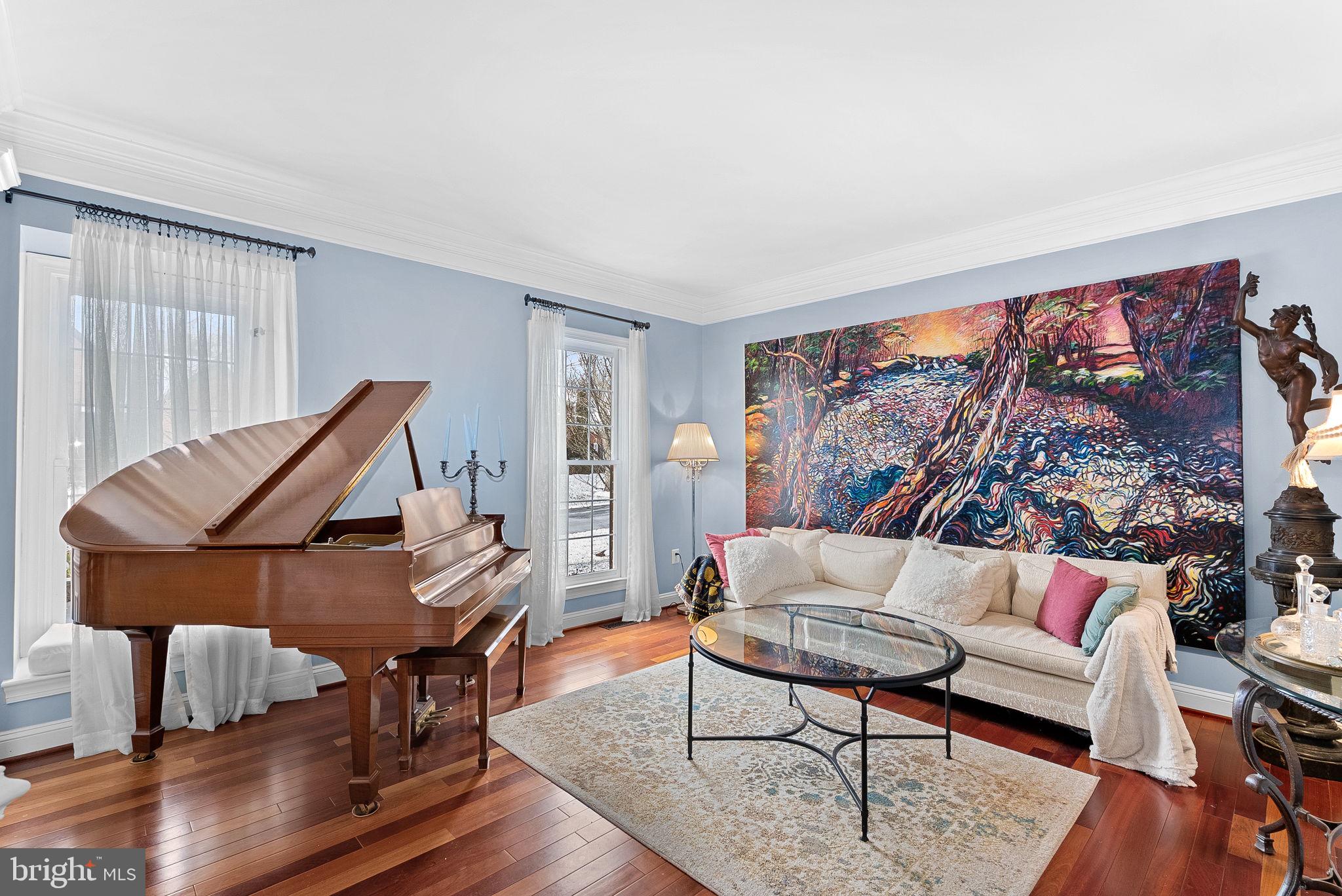 RIVER CREEK - Residential