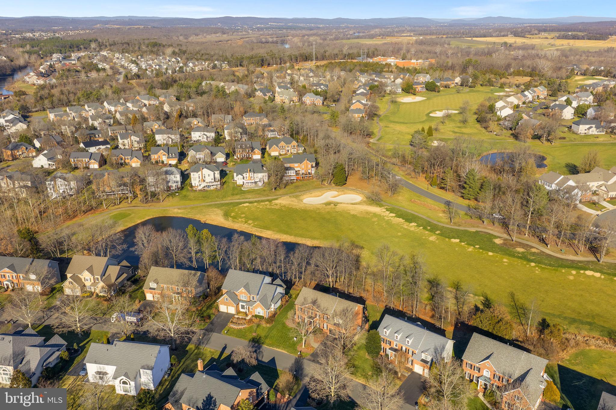 RIVER CREEK - Residential