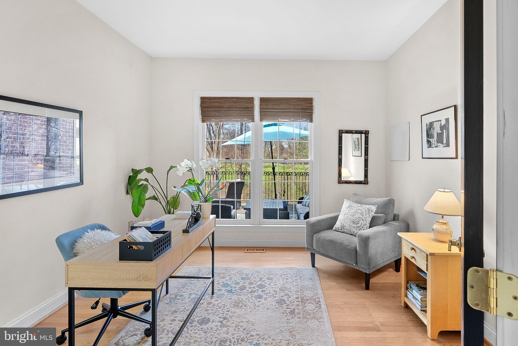 RIVER CREEK - Residential