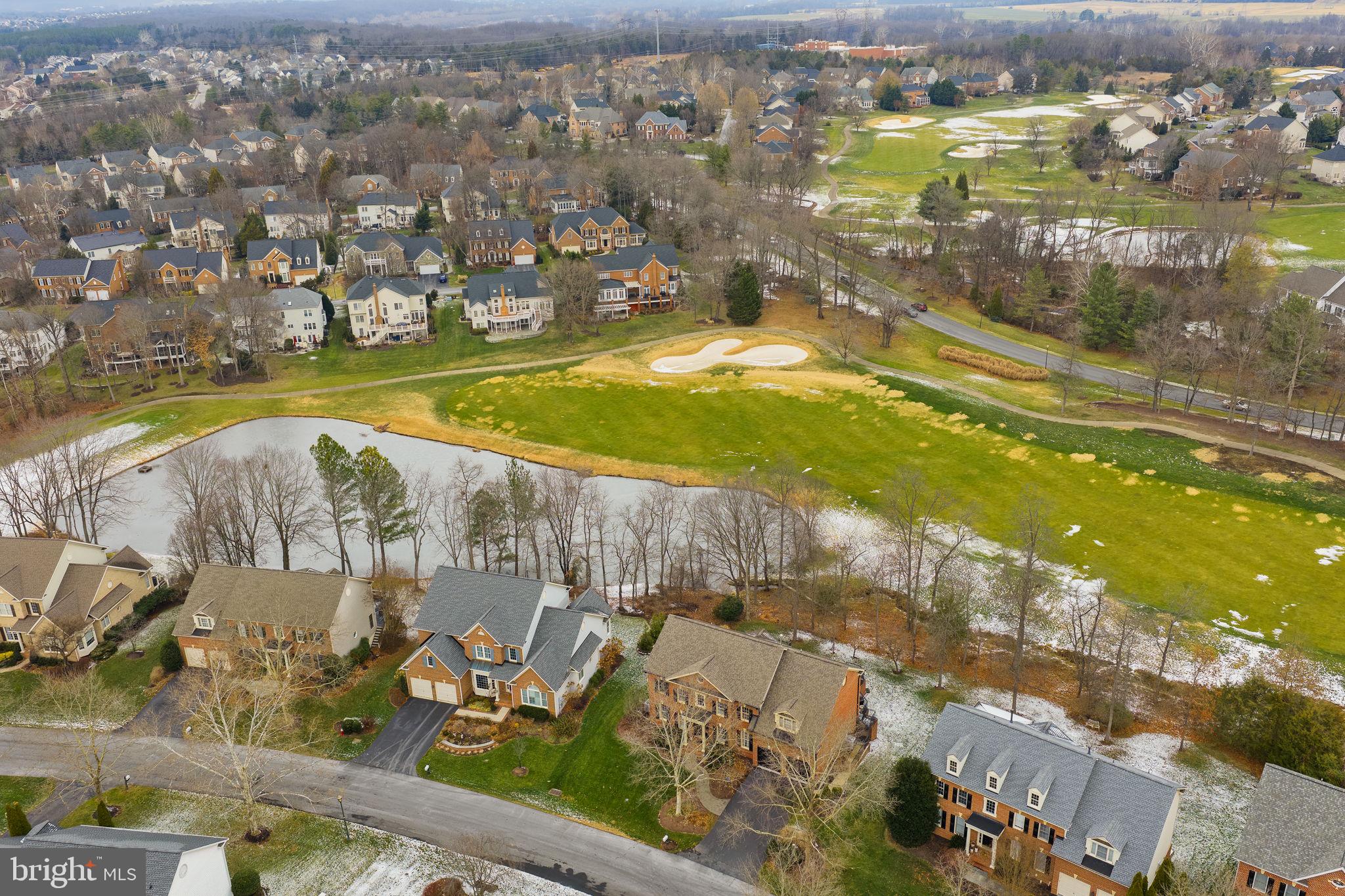RIVER CREEK - Residential
